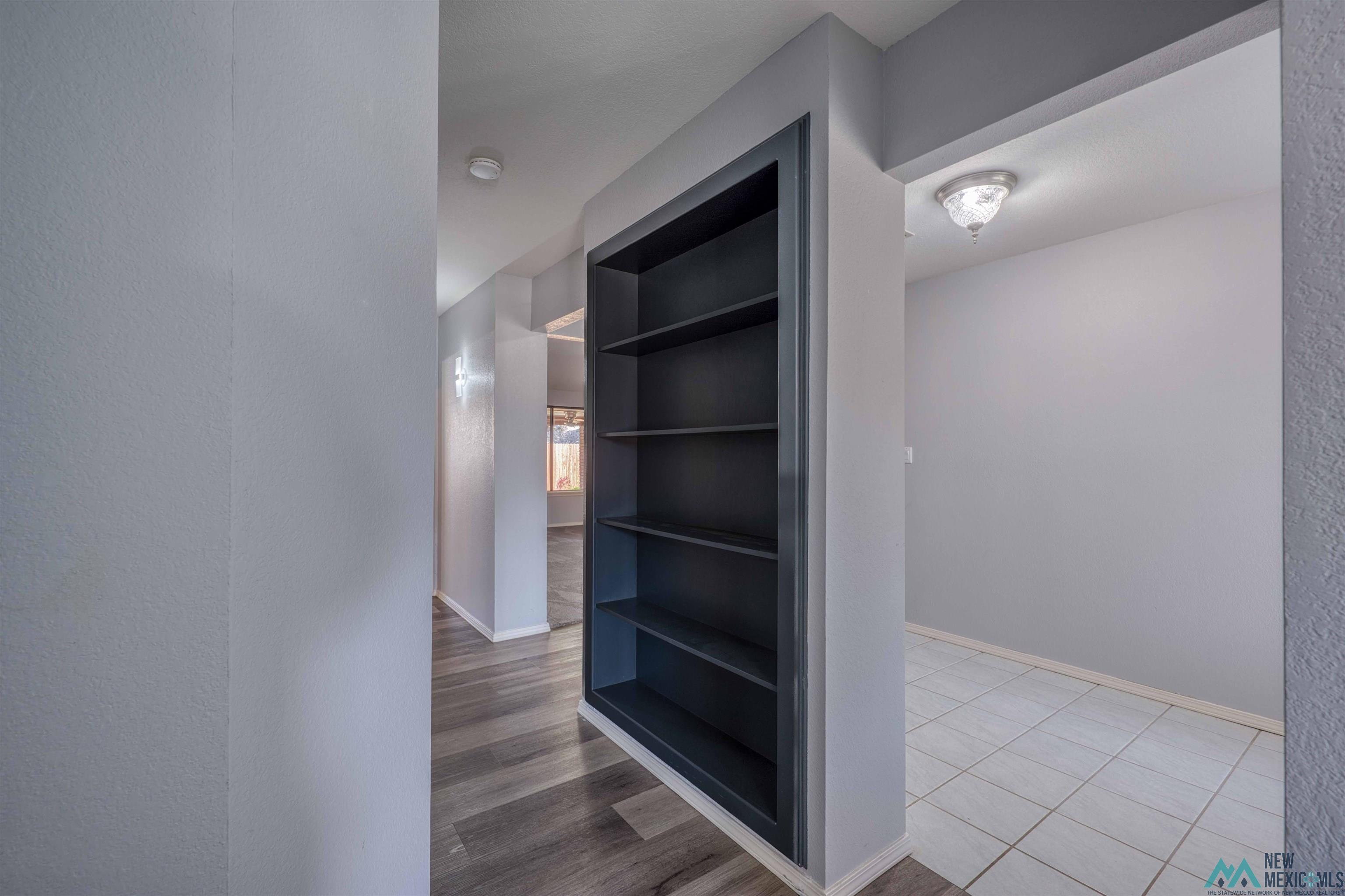 Roswell, New Mexico 88201, United States, 4 Bedrooms Bedrooms, ,2 BathroomsBathrooms,Residential,Active,192157