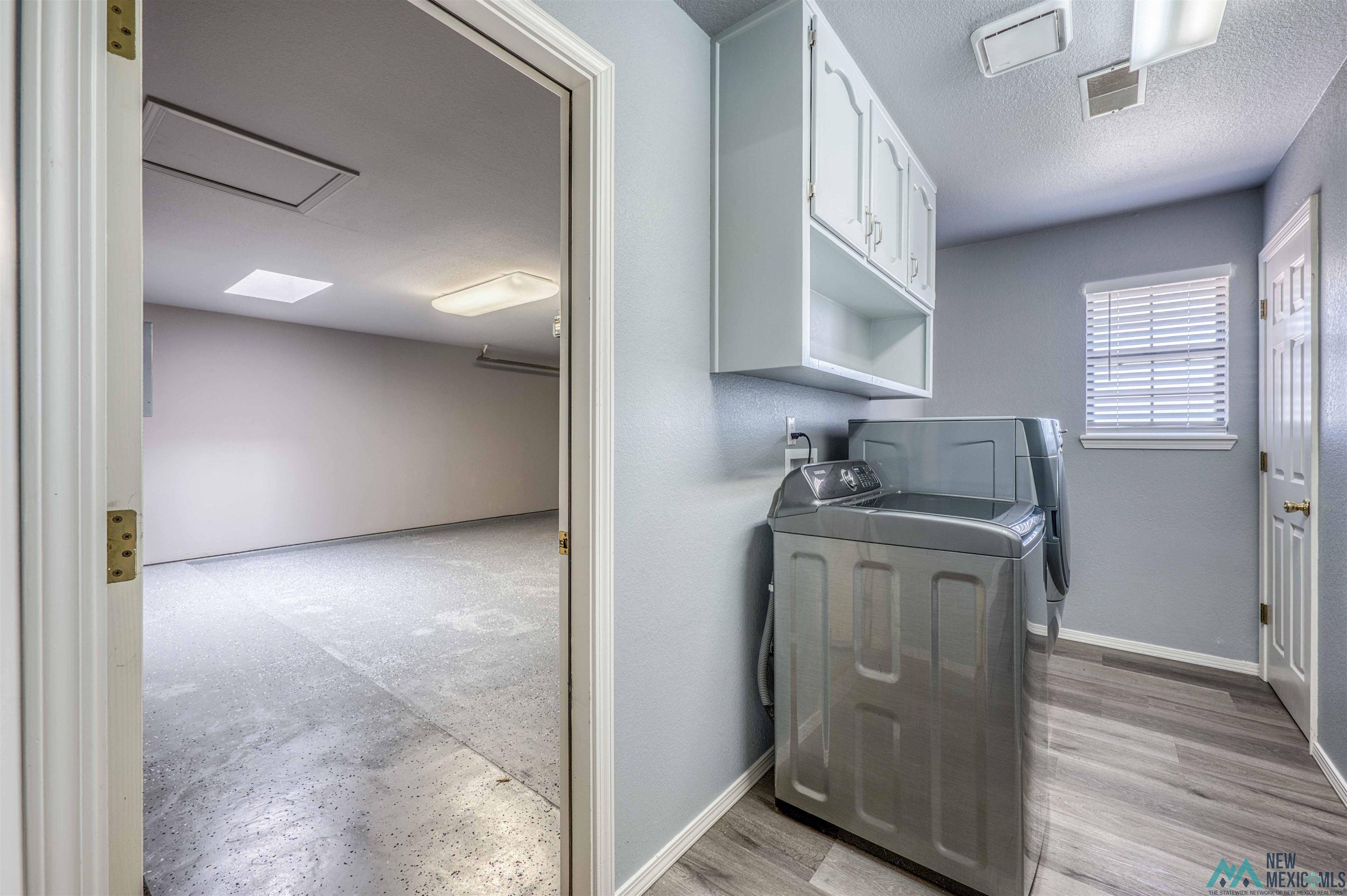 Roswell, New Mexico 88201, United States, 4 Bedrooms Bedrooms, ,2 BathroomsBathrooms,Residential,Active,192157