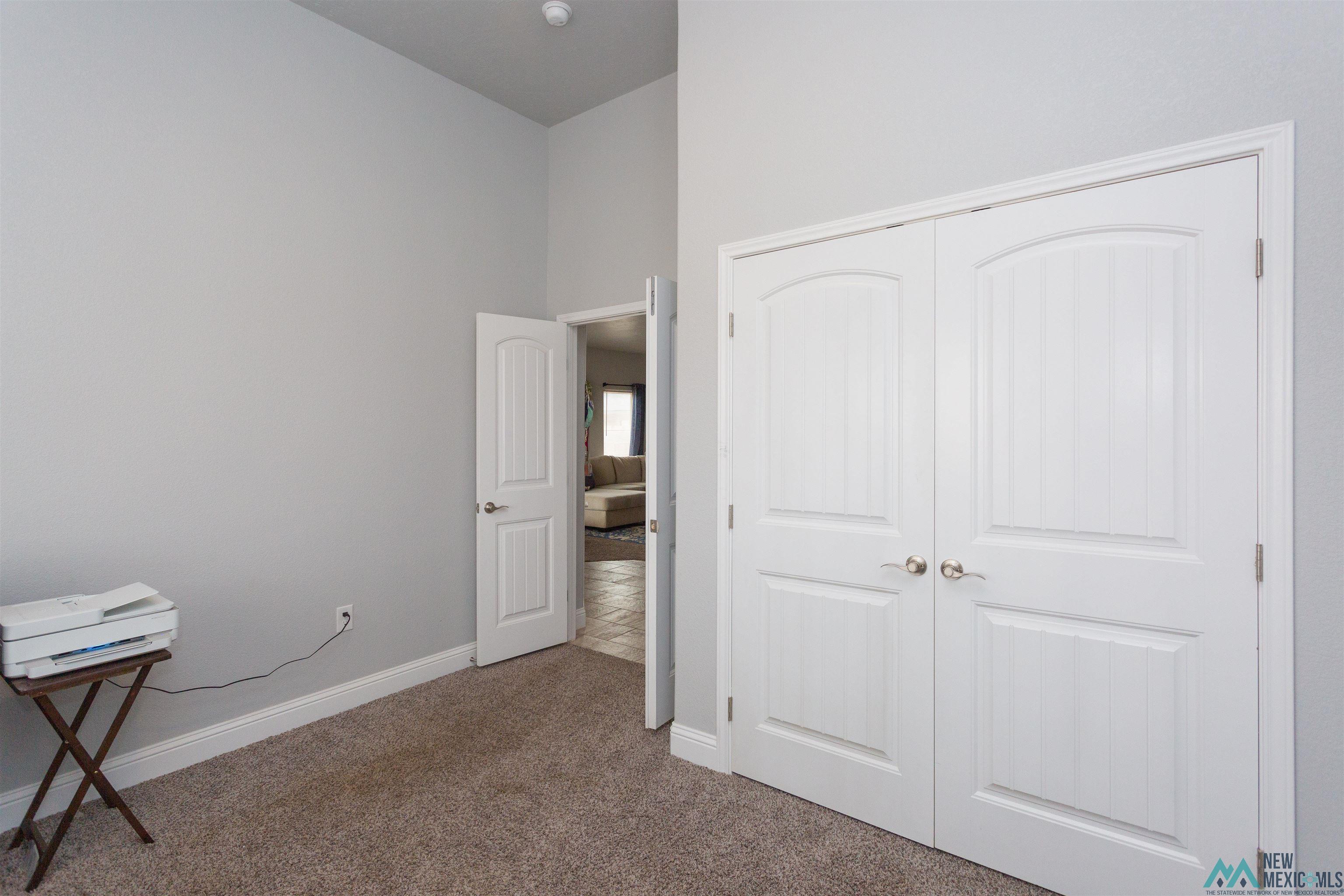 38 Ironwood Place, Roswell, Texas image 15