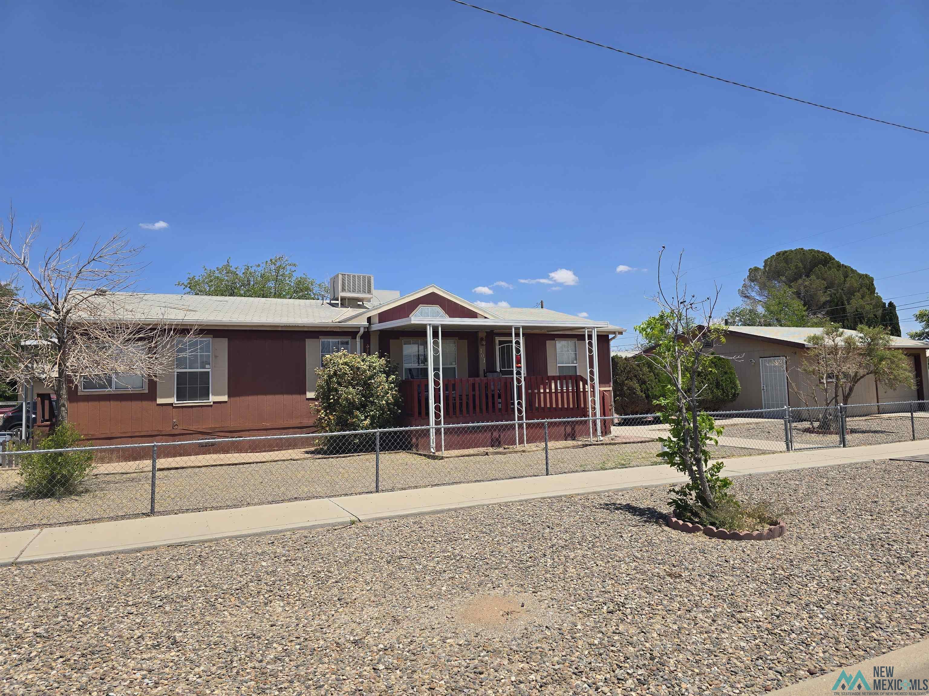101 E Orange Street, Deming, Texas image 1