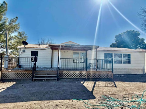 Mobile Home For Sale - 207 Chuck Wagon Road<br/> Eddy County, Carlsbad, NM 88220