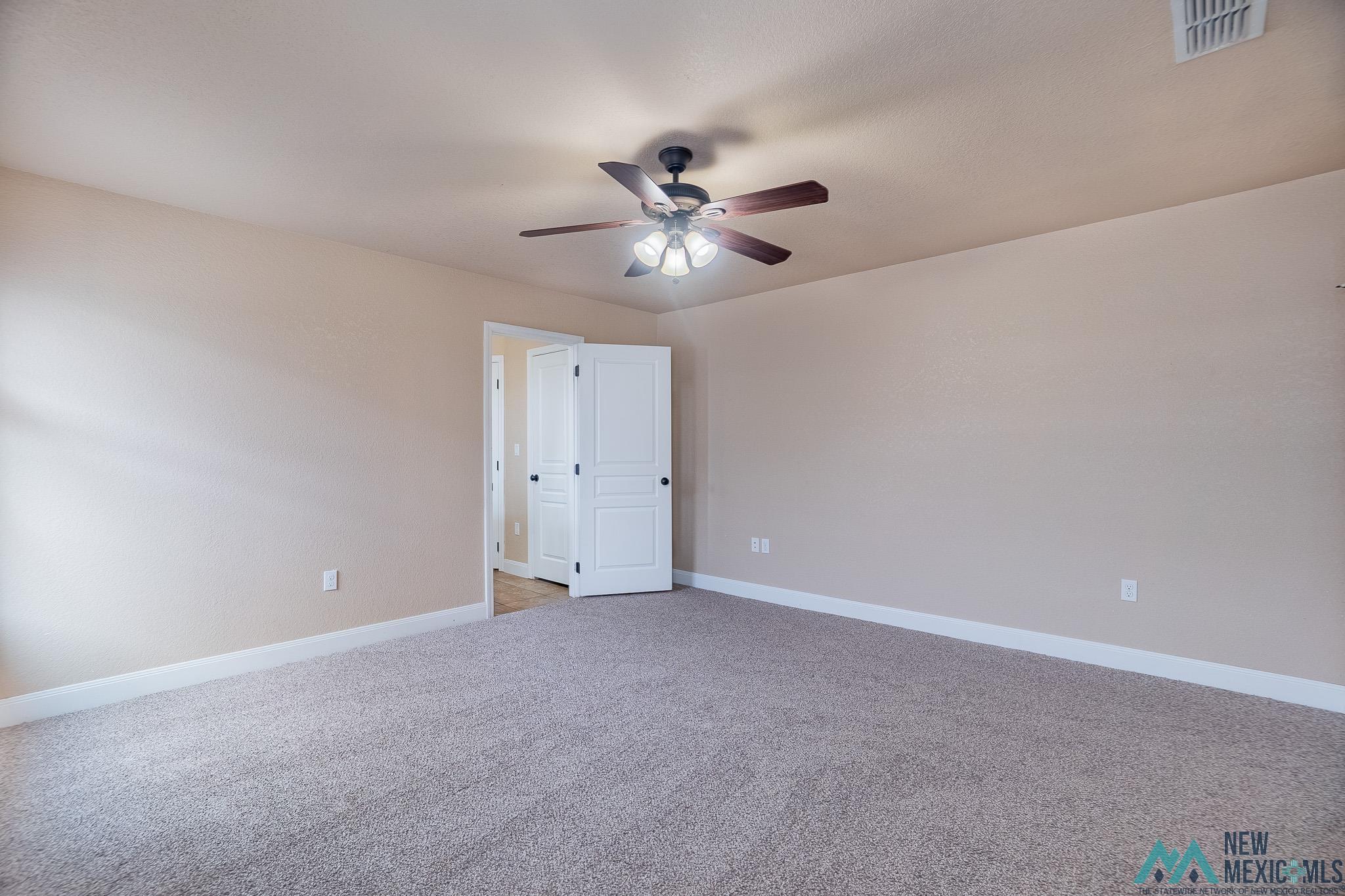 313 Carmel Drive, Clovis, Texas image 12