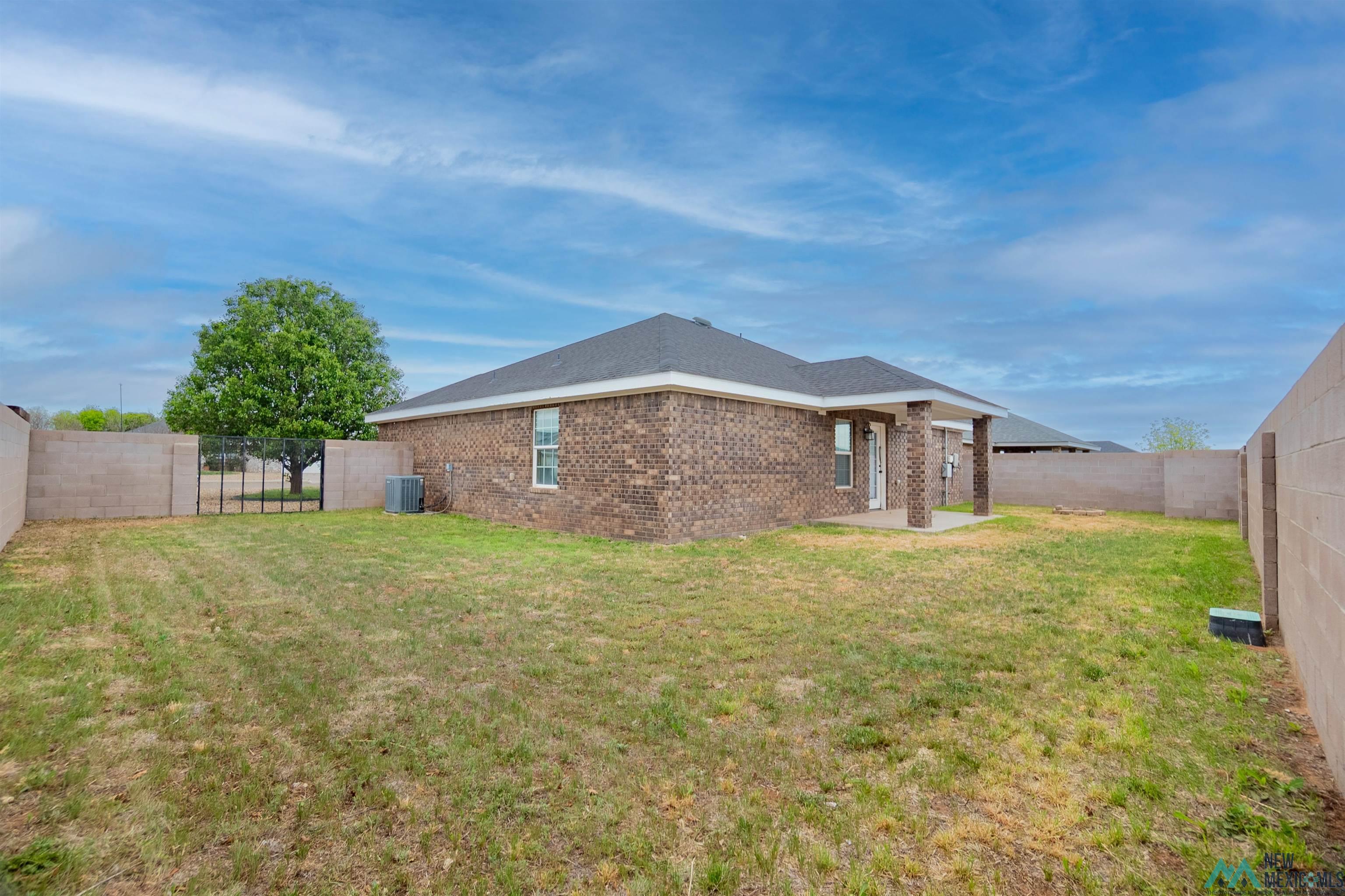313 Carmel Drive, Clovis, Texas image 9