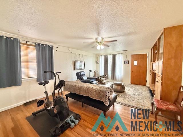 621 Apache Avenue, Raton, Texas image 8