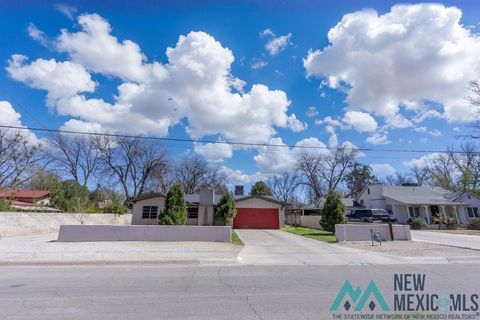 Homes For Sale - 1124 N Spring Street<br/> Eddy County, Carlsbad, NM 88220