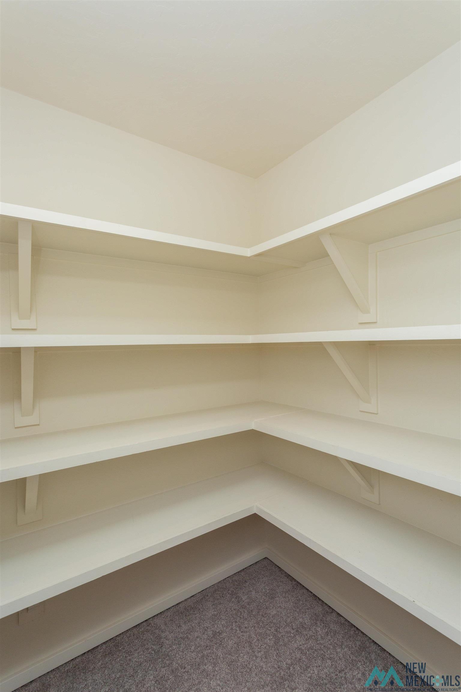 Artesia, New Mexico 88210, United States, 3 Bedrooms Bedrooms, ,2 BathroomsBathrooms,Residential,Active,222880