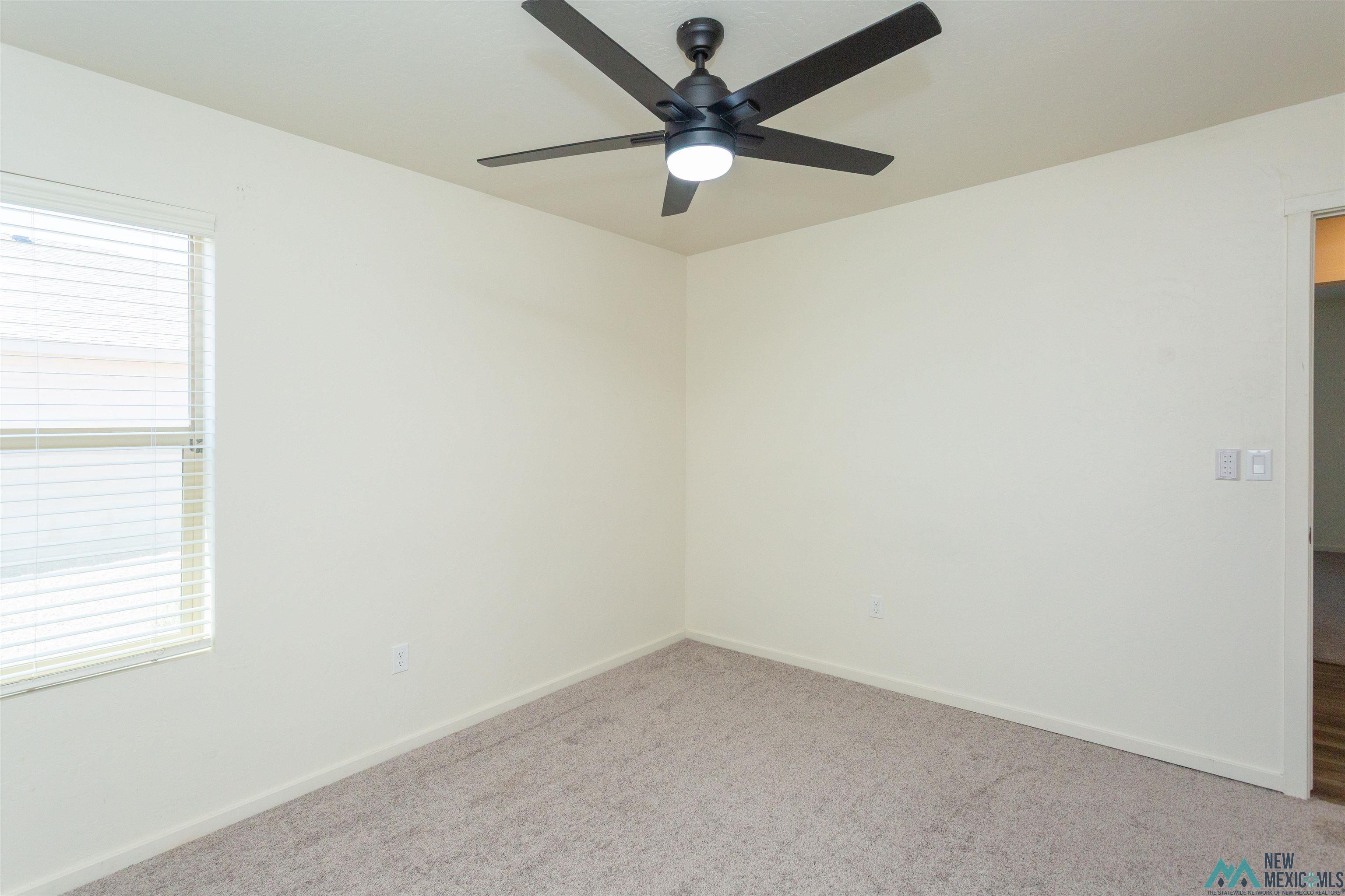 Artesia, New Mexico 88210, United States, 3 Bedrooms Bedrooms, ,2 BathroomsBathrooms,Residential,Active,222880