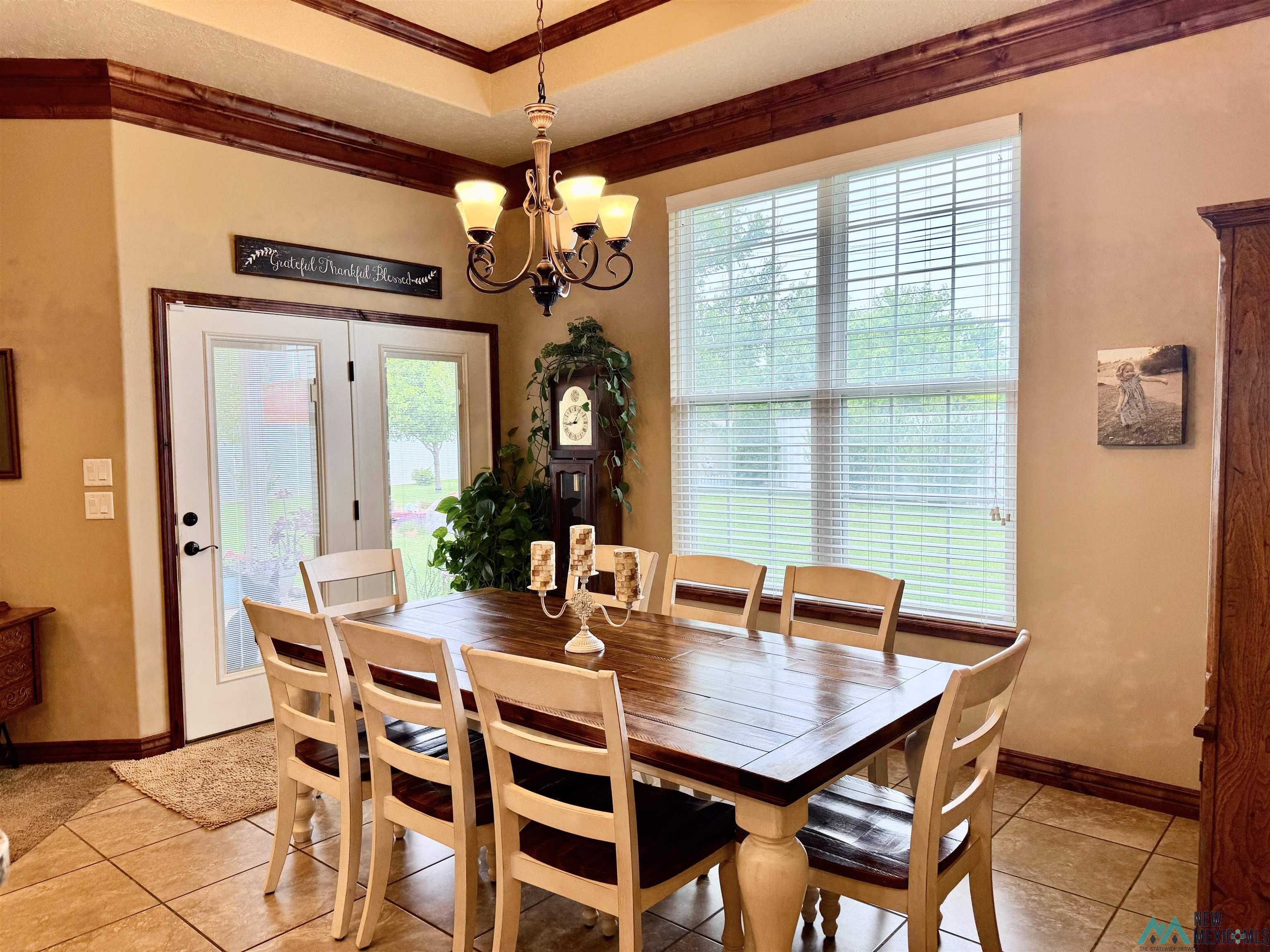 704 Providence Circle, Clovis, Texas image 11