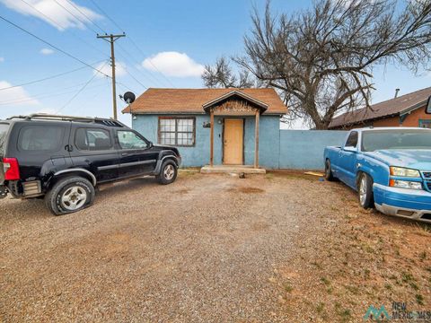 Homes For Sale - 312 N Lea Street<br/> Clovis, NM 88101