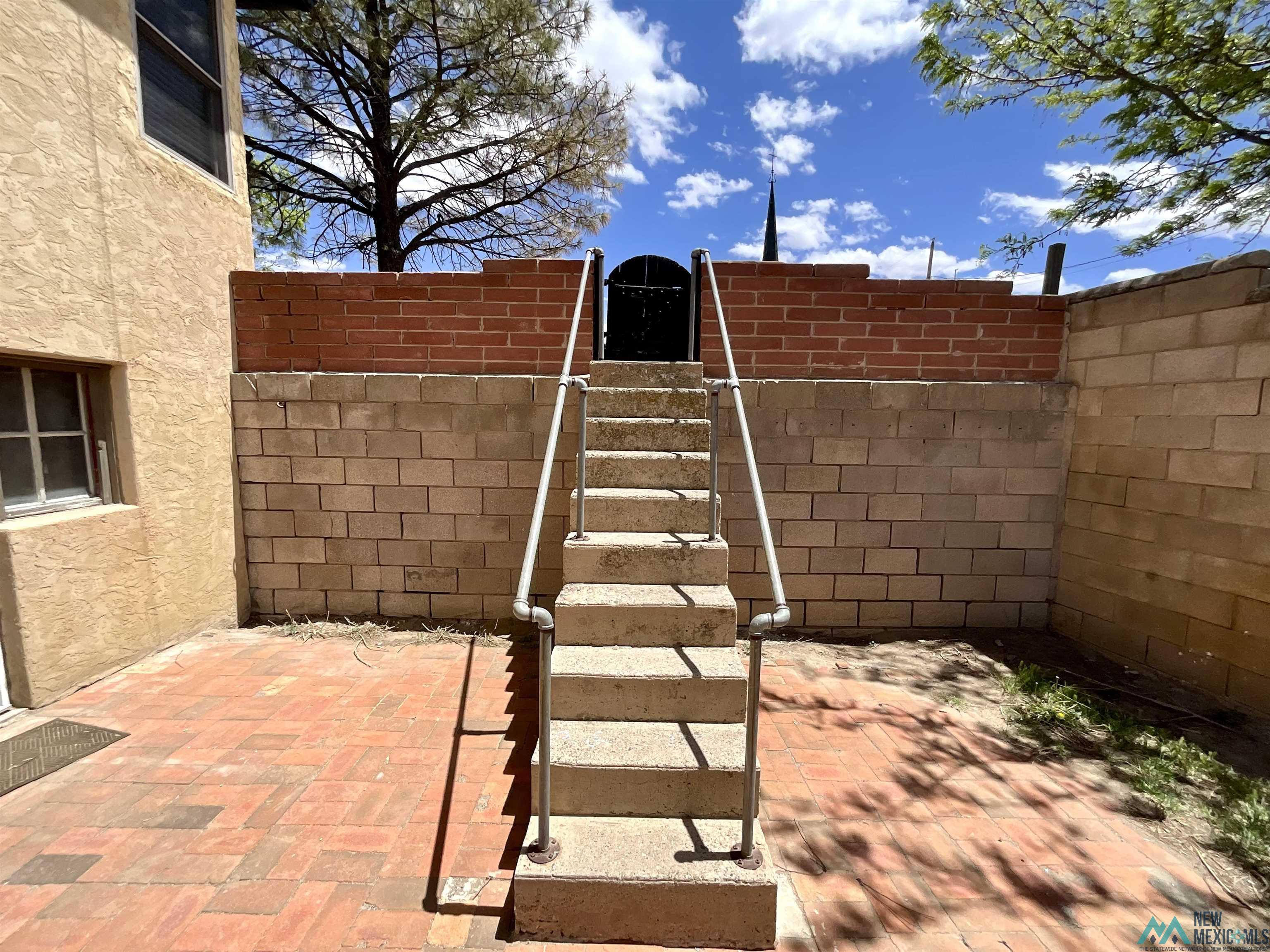 710 S Puerco Drive, Gallup, Texas image 25