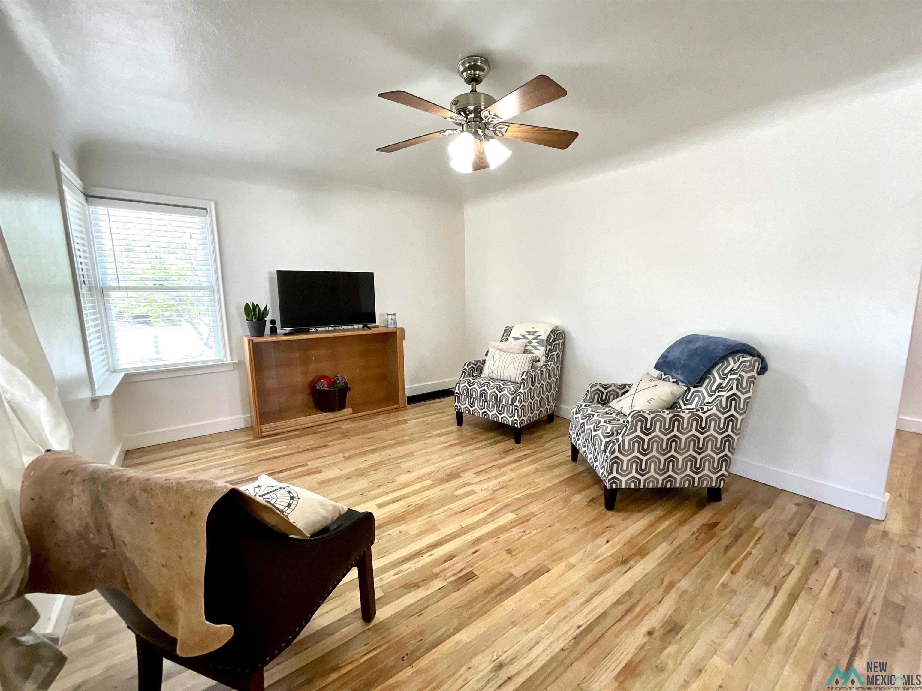 710 S Puerco Drive, Gallup, Texas image 2
