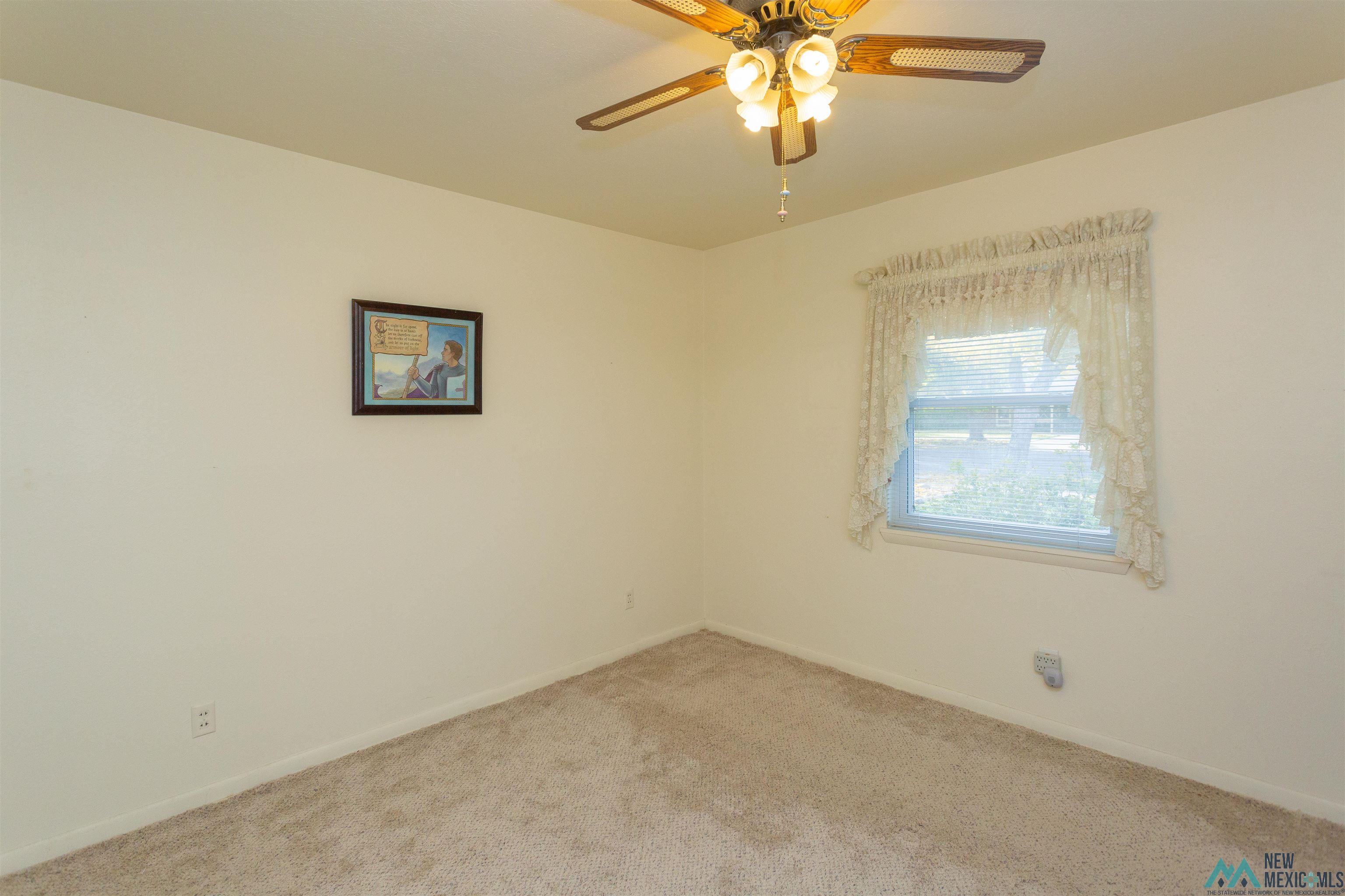 3011 N Garden Avenue, Roswell, Texas image 33