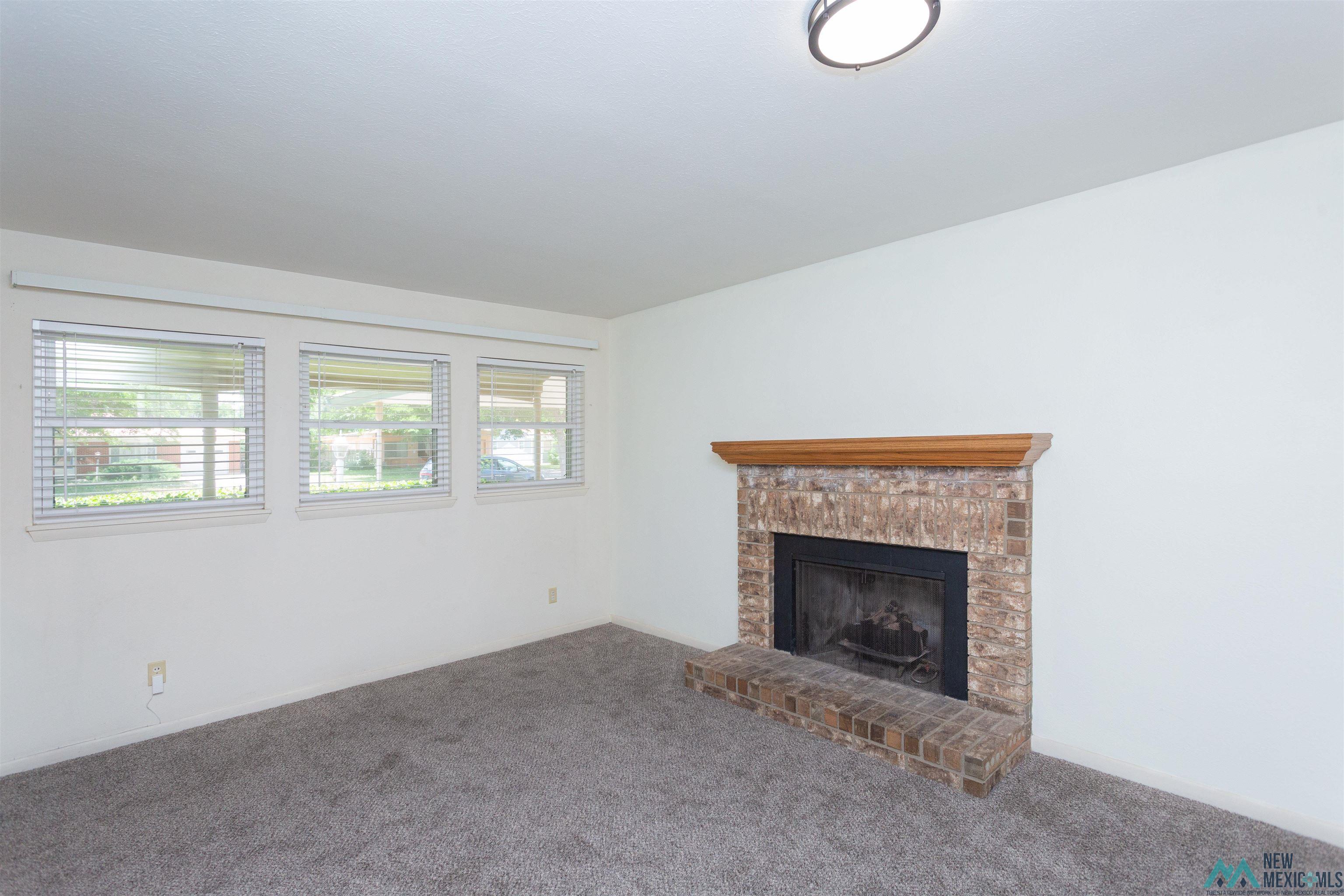 3011 N Garden Avenue, Roswell, Texas image 5