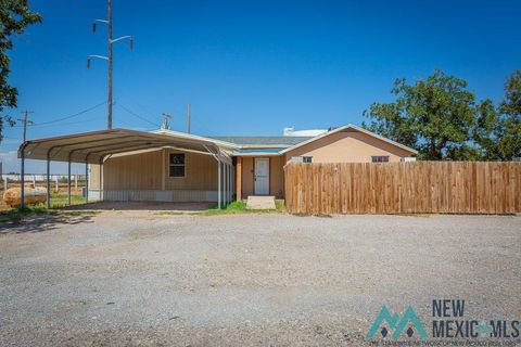 Mobile Home For Sale - R330 S Thirteenth Street<br/> Eddy County, Artesia, NM 88210