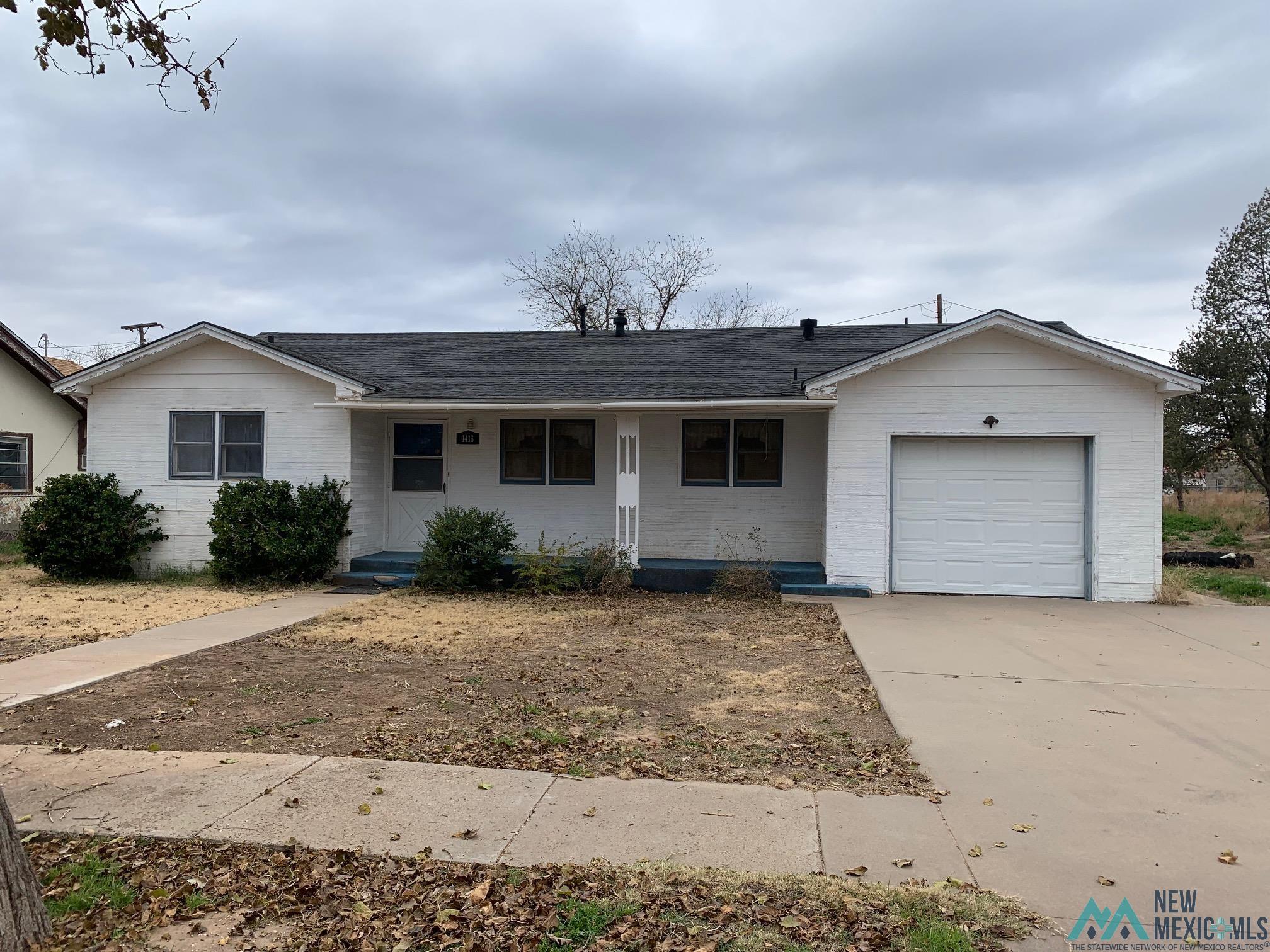 1416 S Avenue F, Portales, Texas image 1