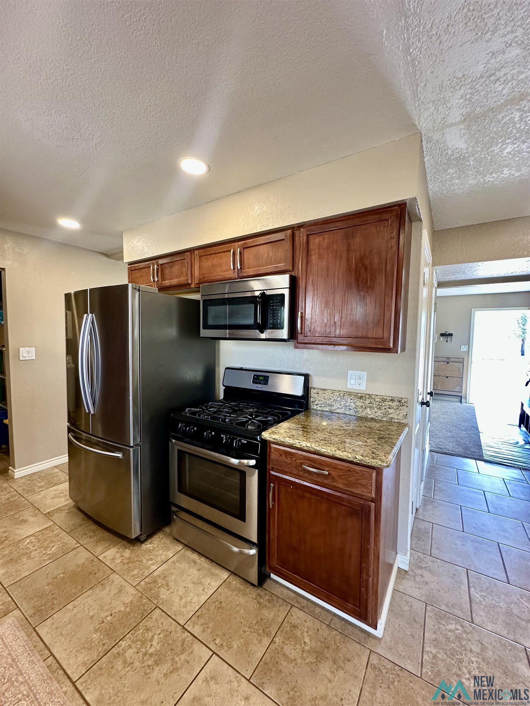 2010 W Sears Avenue, Artesia, New Mexico image 13