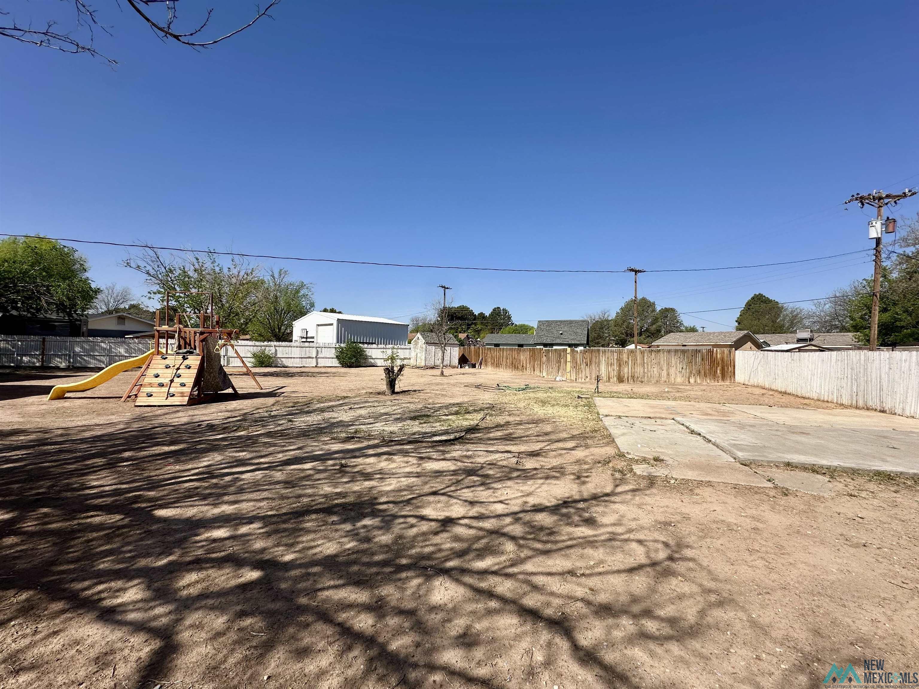 2010 W Sears Avenue, Artesia, New Mexico image 34
