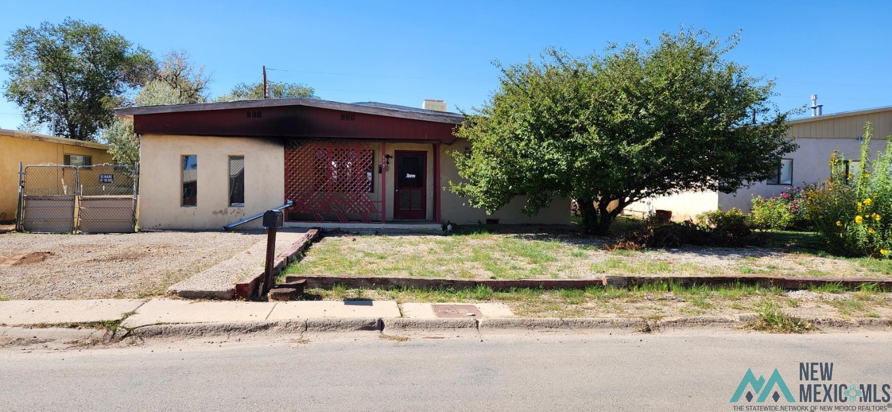 673 E Stephens Street, Grants, Texas image 2