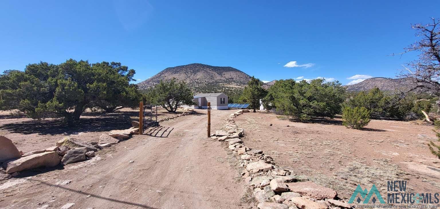 41 N Agua Fria Trail, Datil, Texas image 2