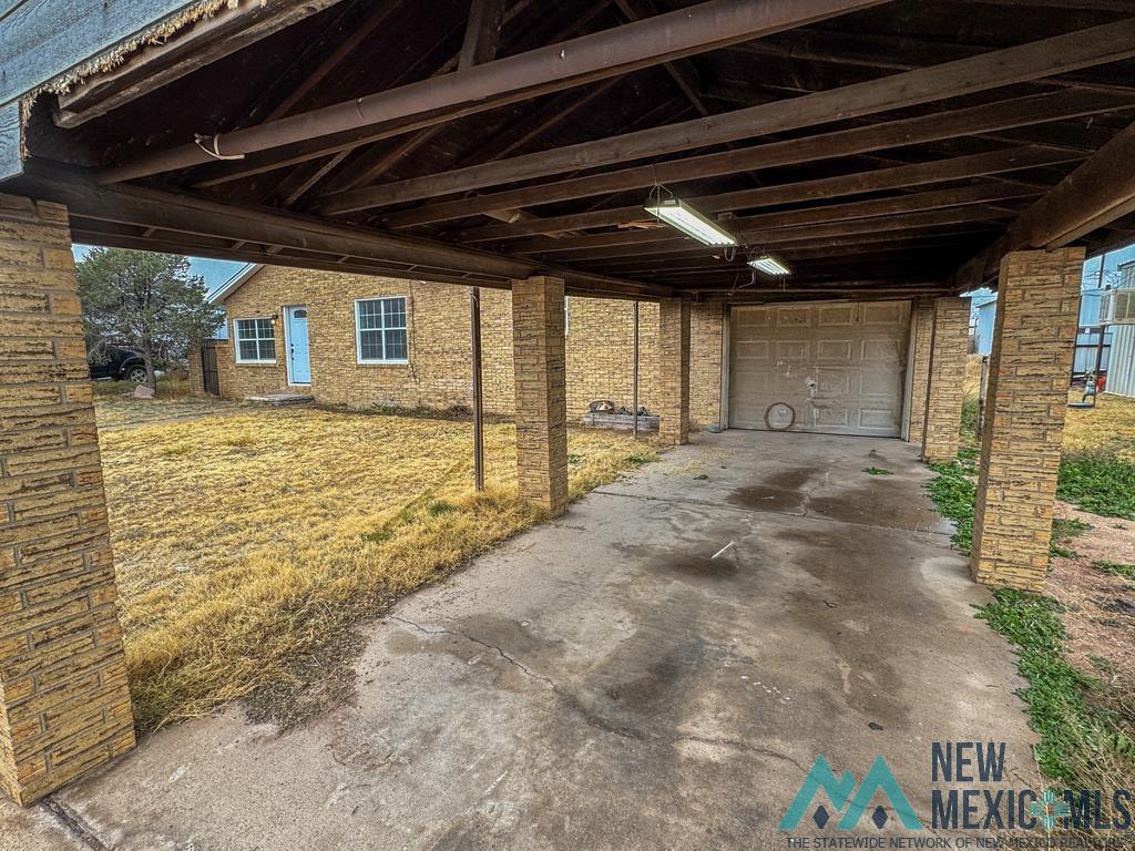 905 S 6th Street, Eunice, Texas image 3