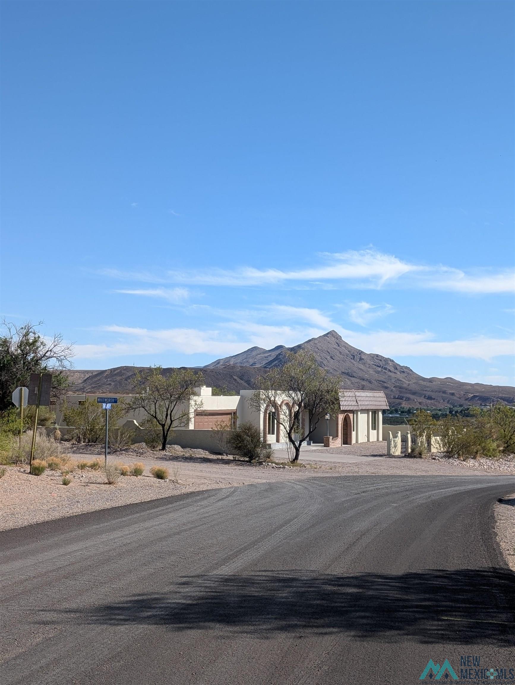 301 Stagecoach Drive, Elephant Butte, Texas image 16
