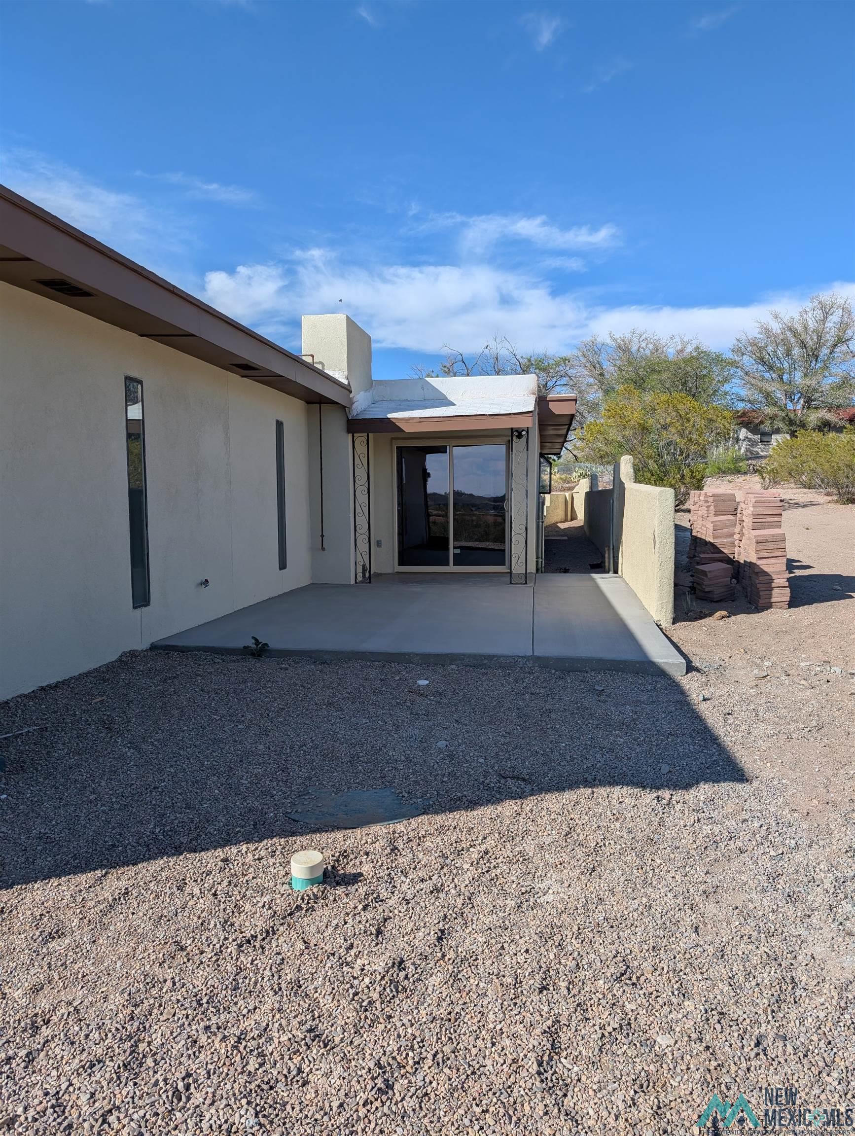 301 Stagecoach Drive, Elephant Butte, Texas image 19