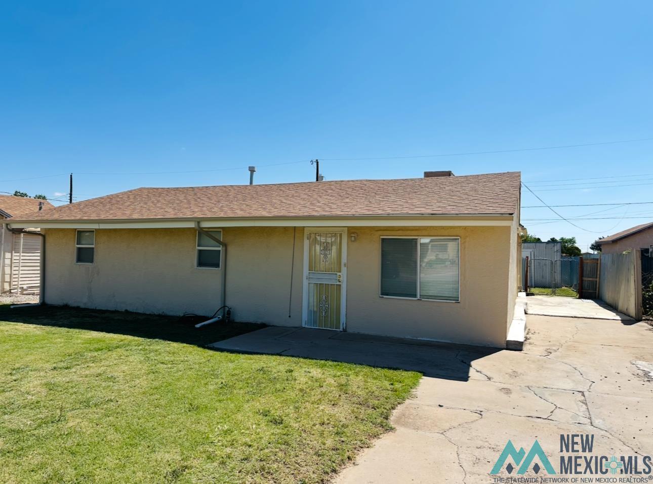 1511 S Poplar Avenue, Roswell, Texas image 3
