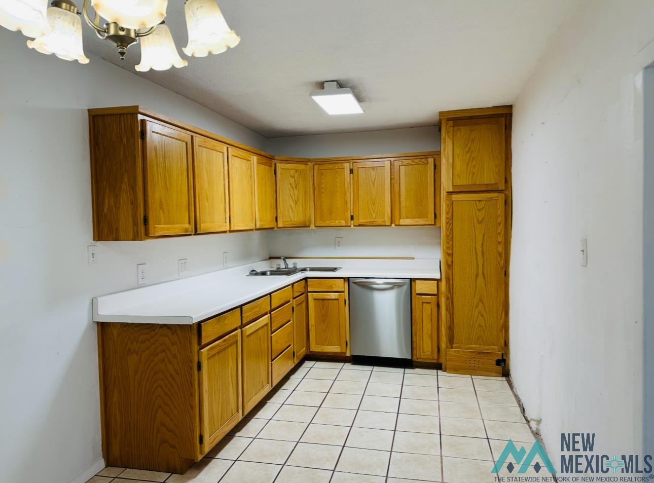 1511 S Poplar Avenue, Roswell, Texas image 10
