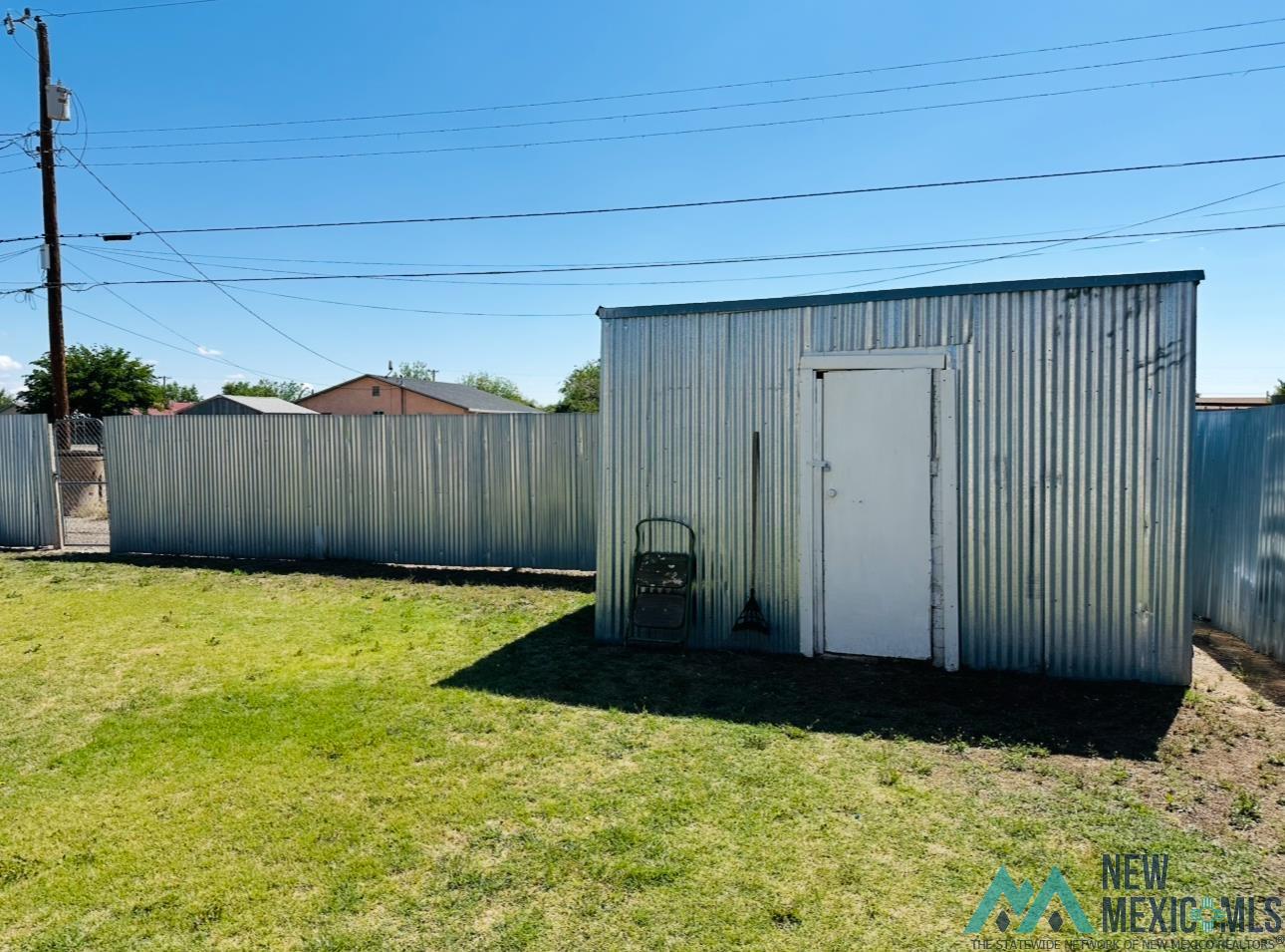 1511 S Poplar Avenue, Roswell, Texas image 38