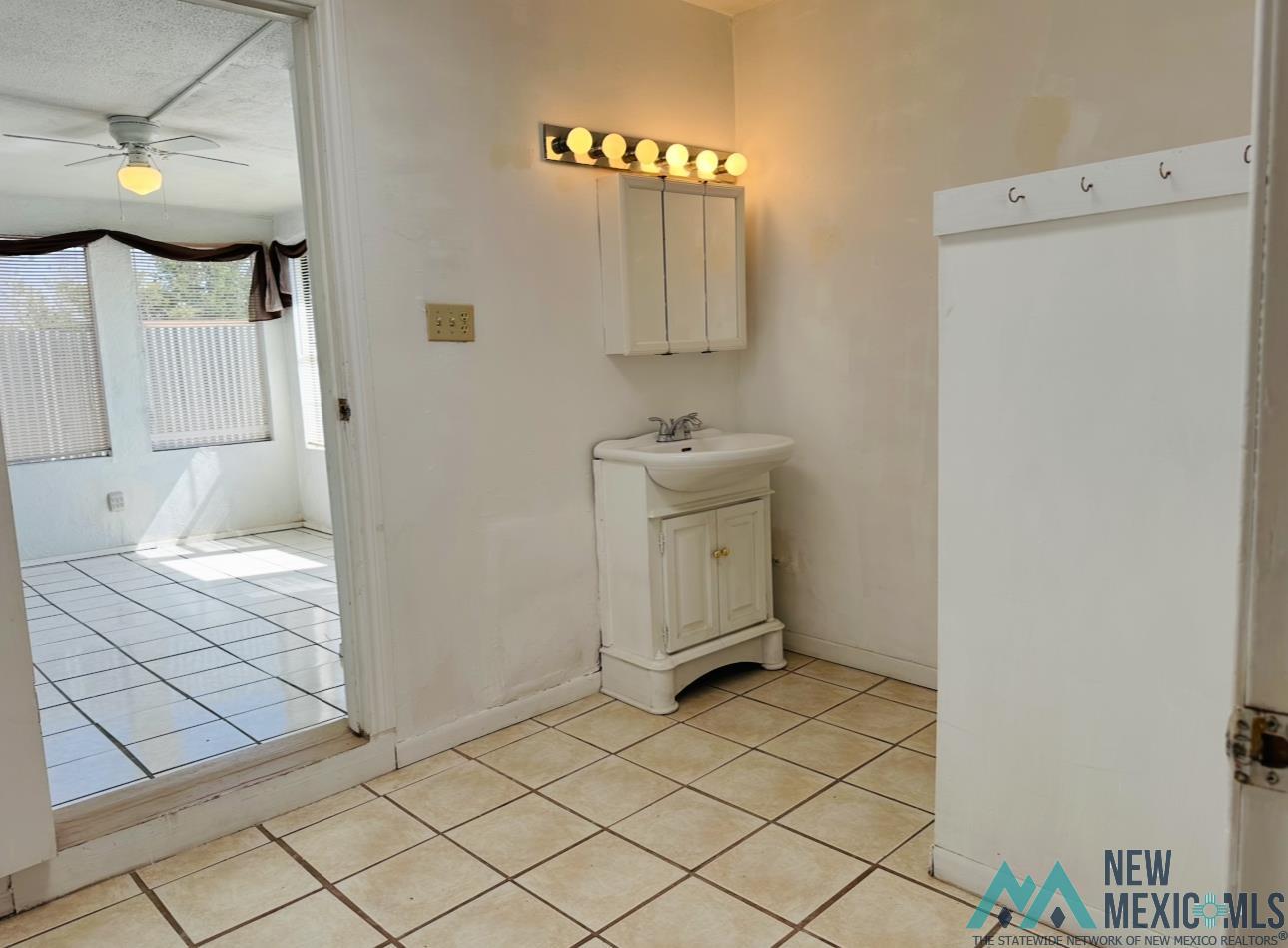 1511 S Poplar Avenue, Roswell, Texas image 14