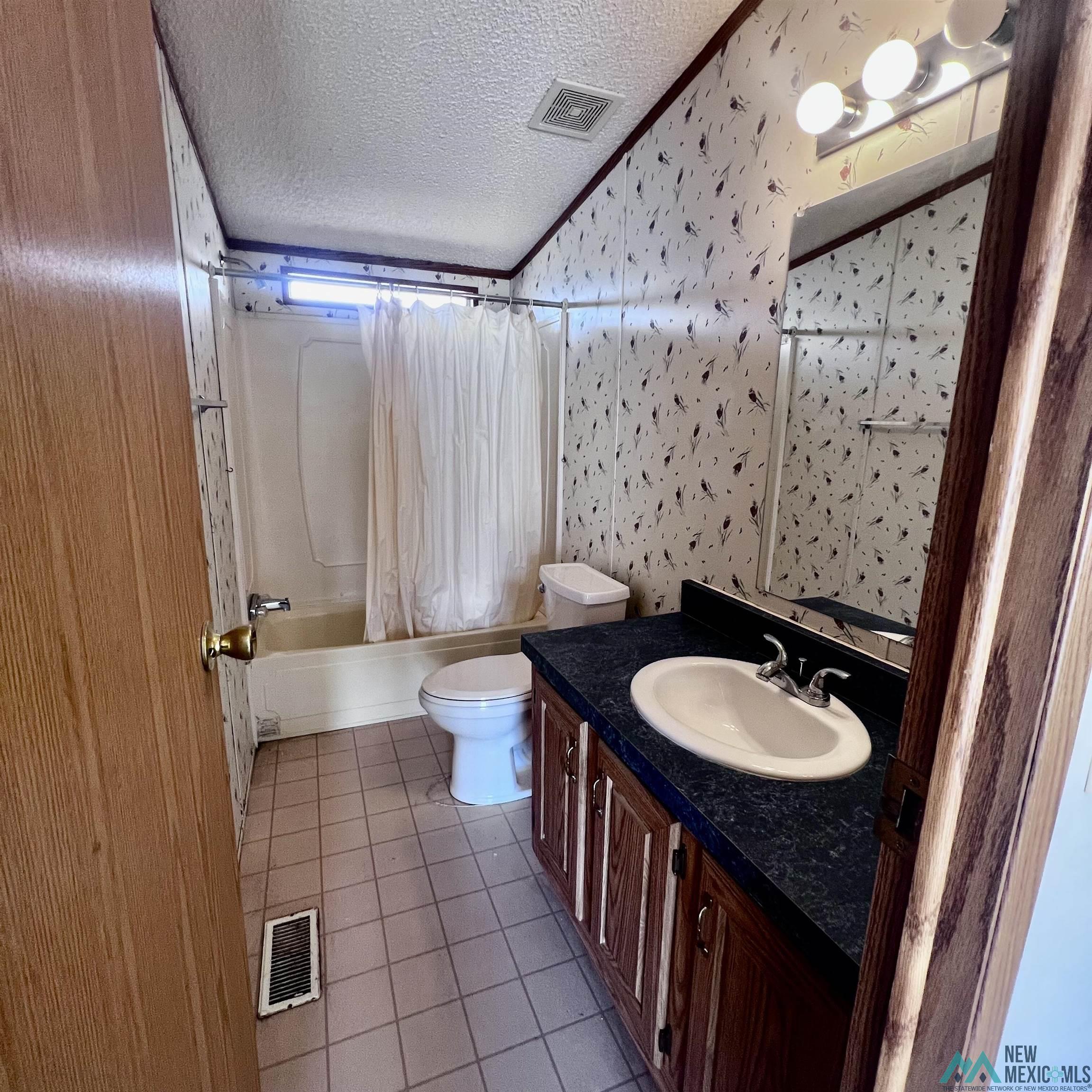 202 Ploen Street, Truth Or Consequences, Texas image 37