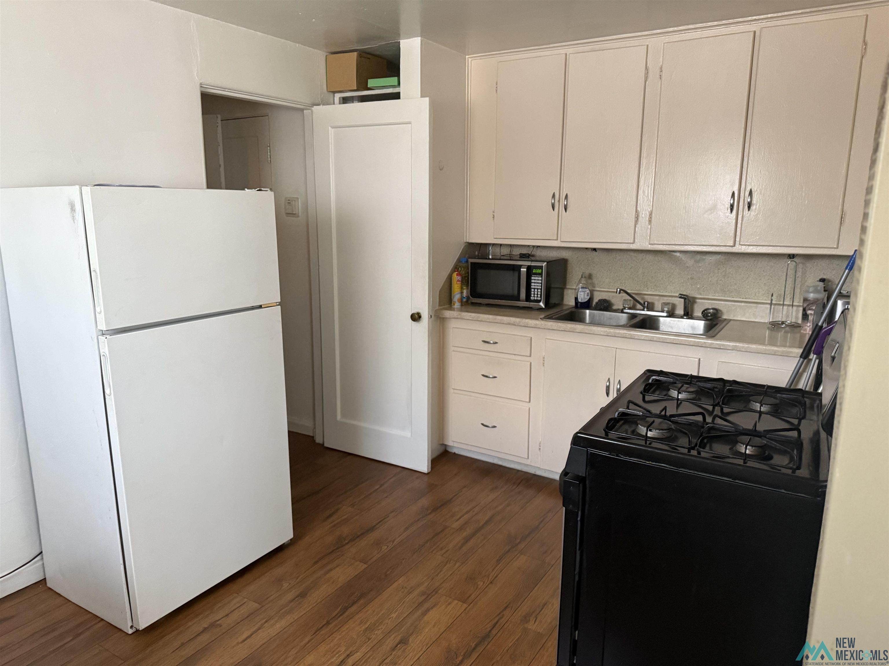 924 Seventh Street, Las Vegas, Texas image 26