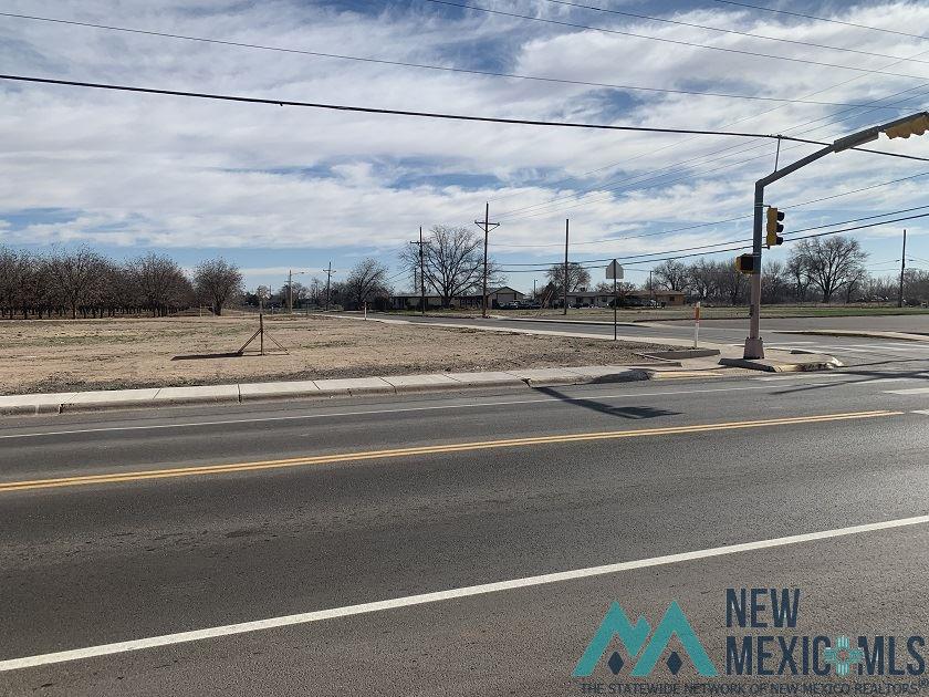 1803 E Bland Avenue, Roswell, New Mexico image 1