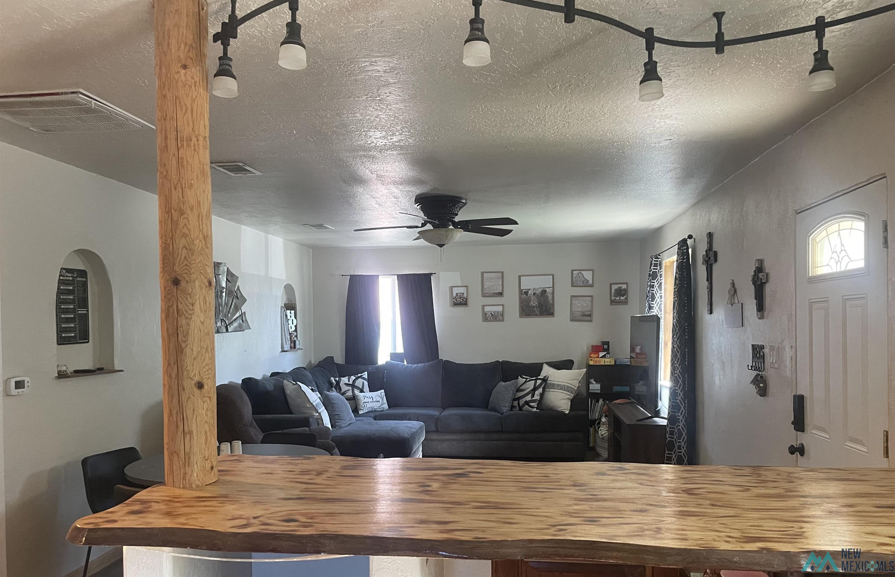 2325 Collins Avenue, Carlsbad, Texas image 6