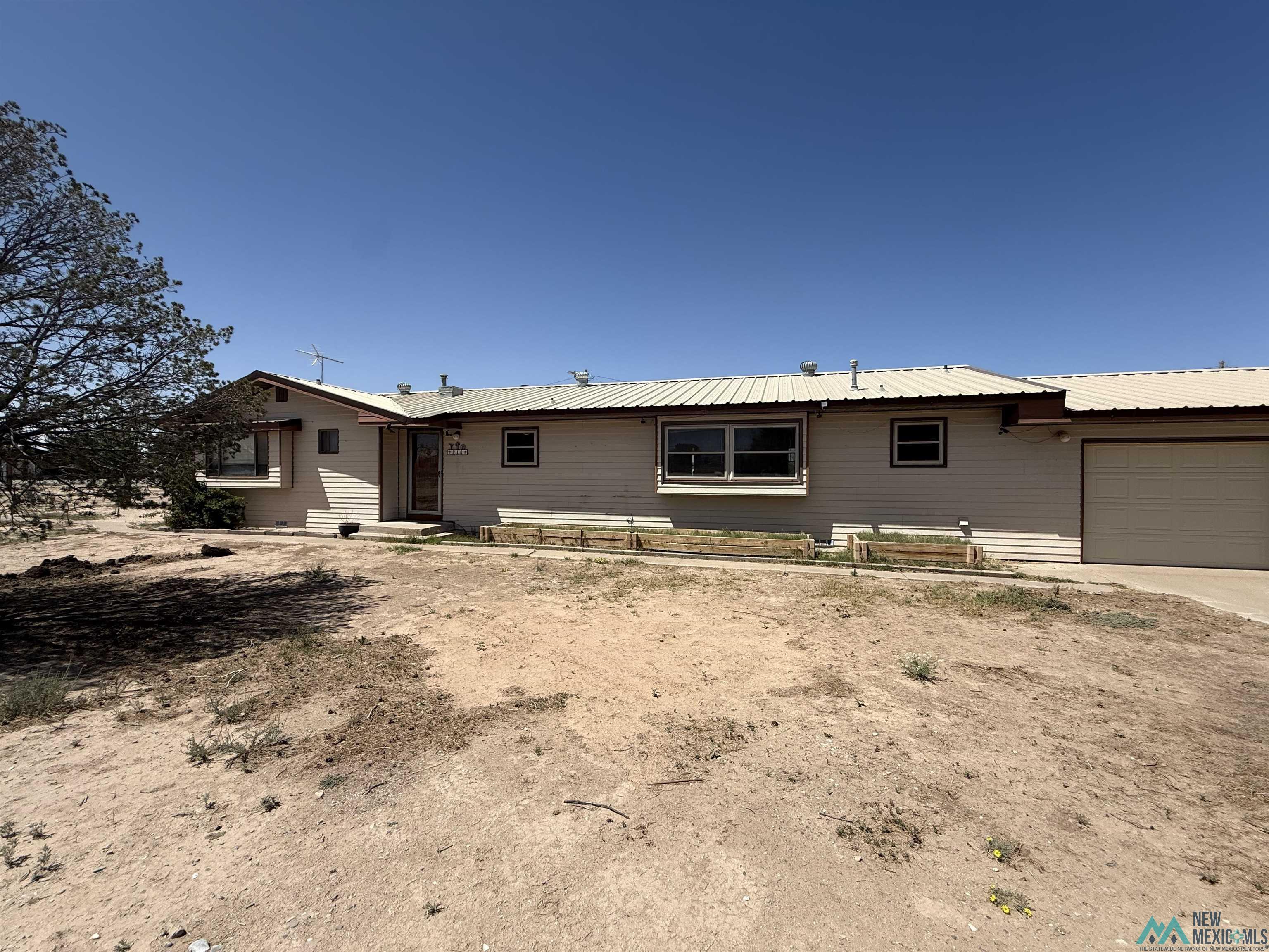 910 W Fairgounds Road, Artesia, Texas image 2