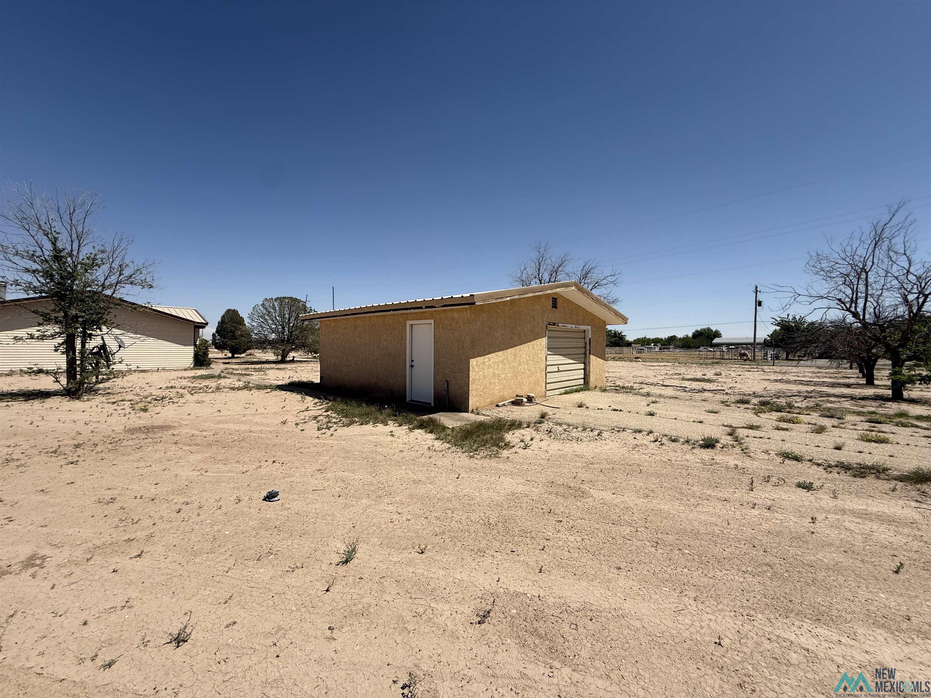 910 W Fairgounds Road, Artesia, Texas image 22
