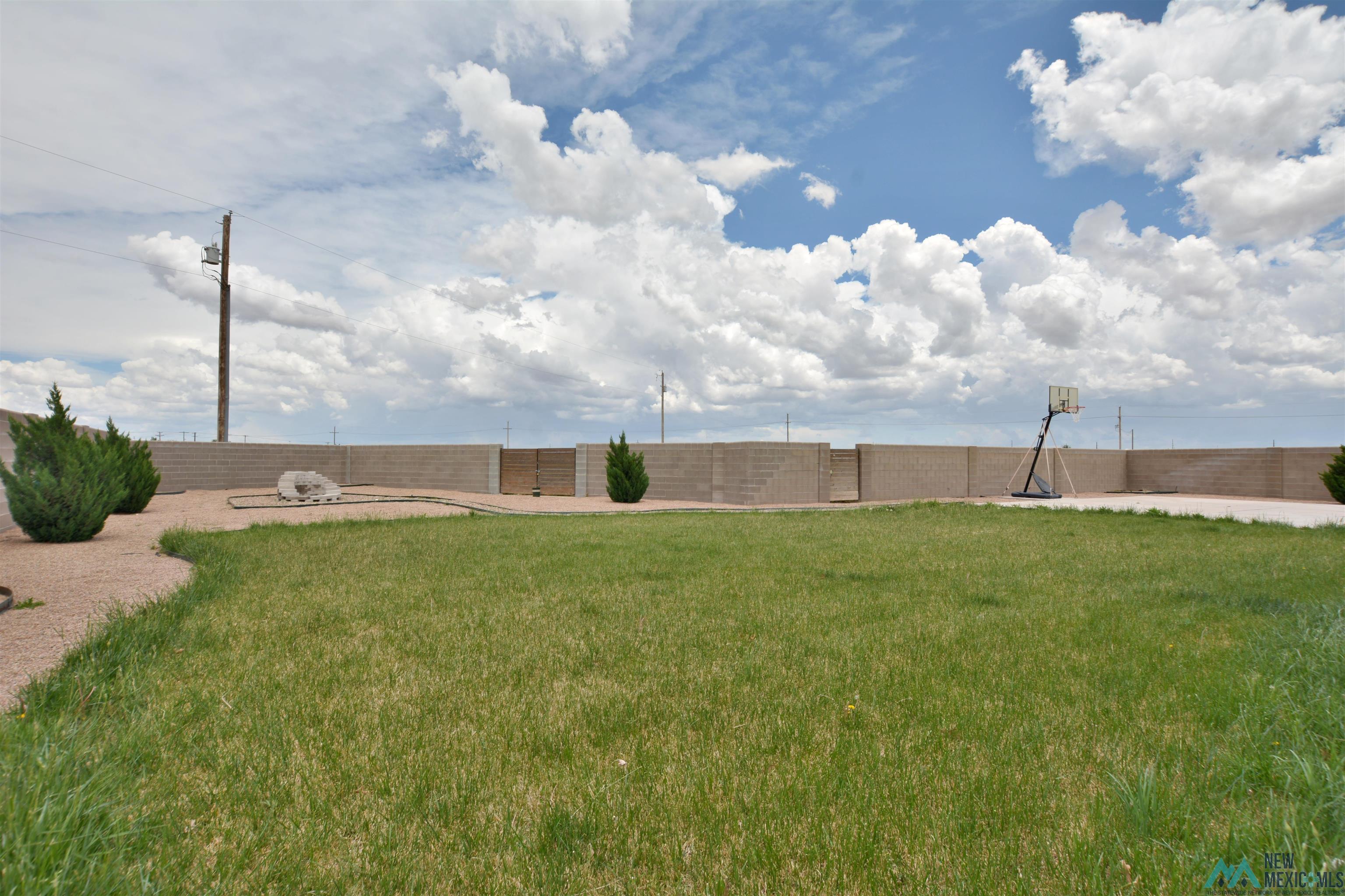 1219 Oakwood Circle, Portales, Texas image 32