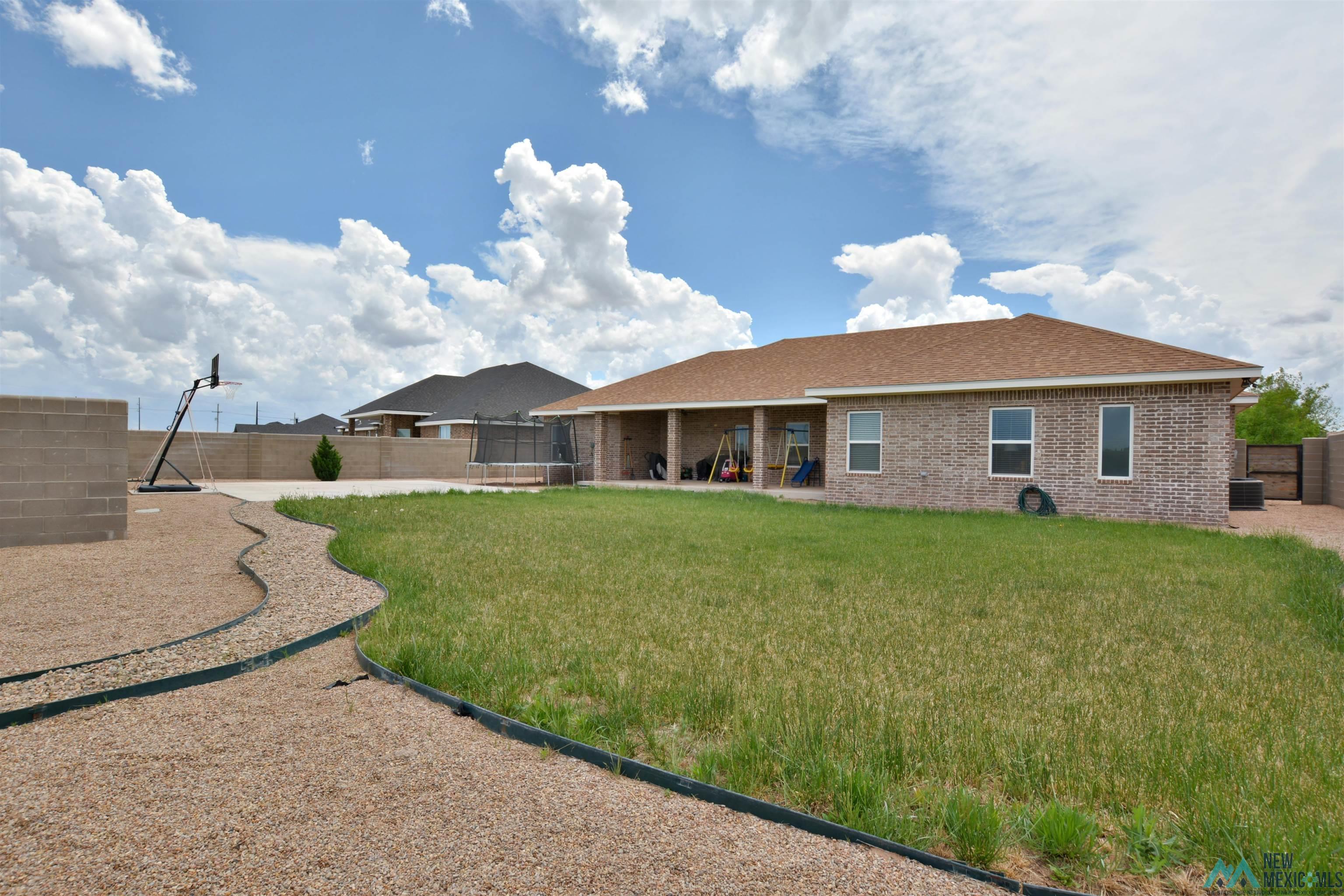 1219 Oakwood Circle, Portales, Texas image 35