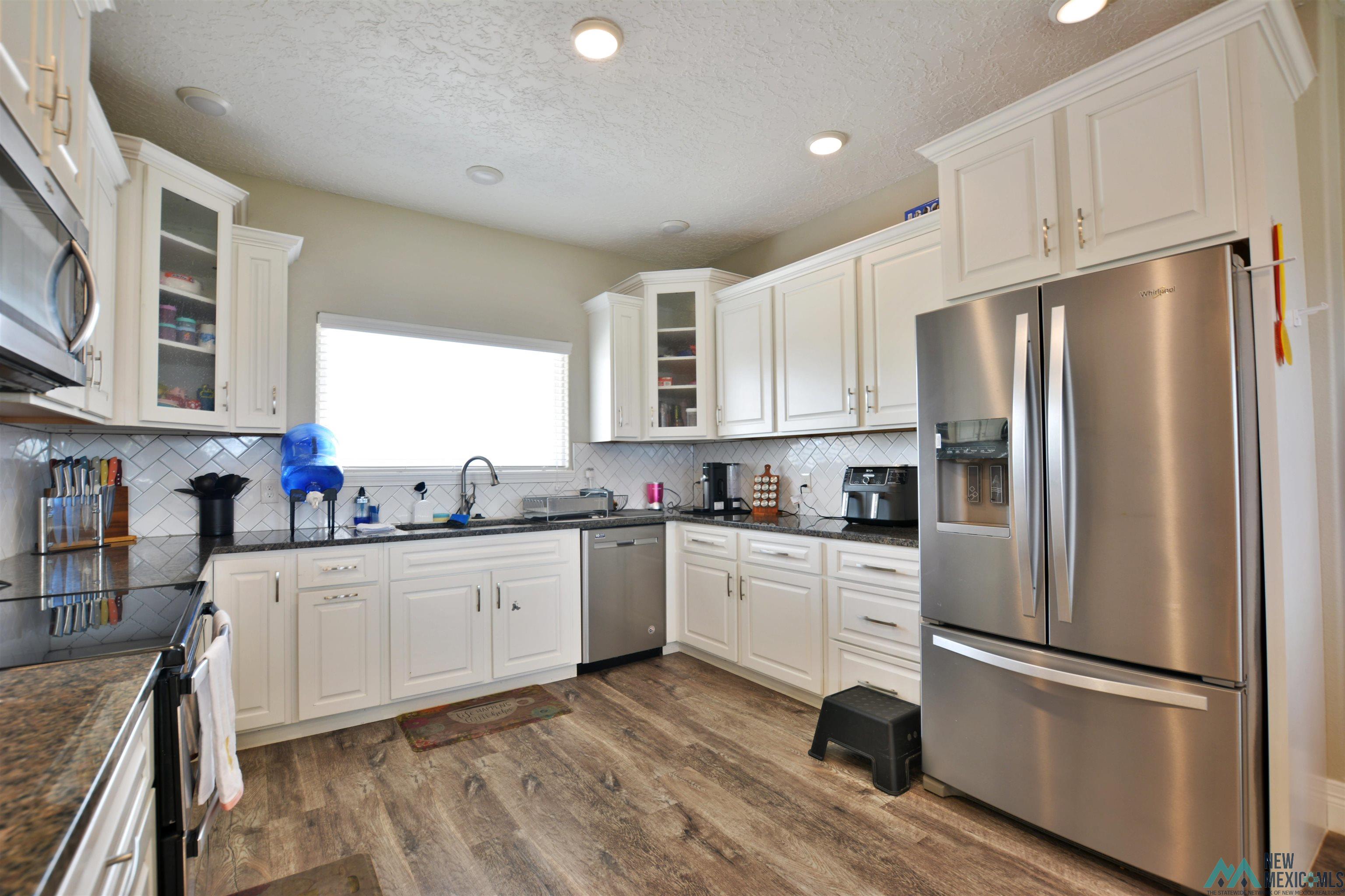 1219 Oakwood Circle, Portales, Texas image 9