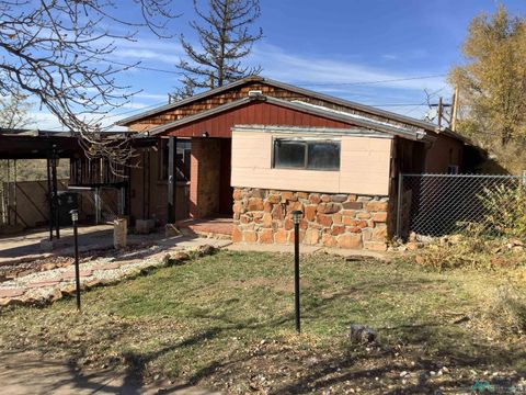 Homes For Sale - 607 E Hill Avenue<br/> Mckinley County, Gallup, NM 87301