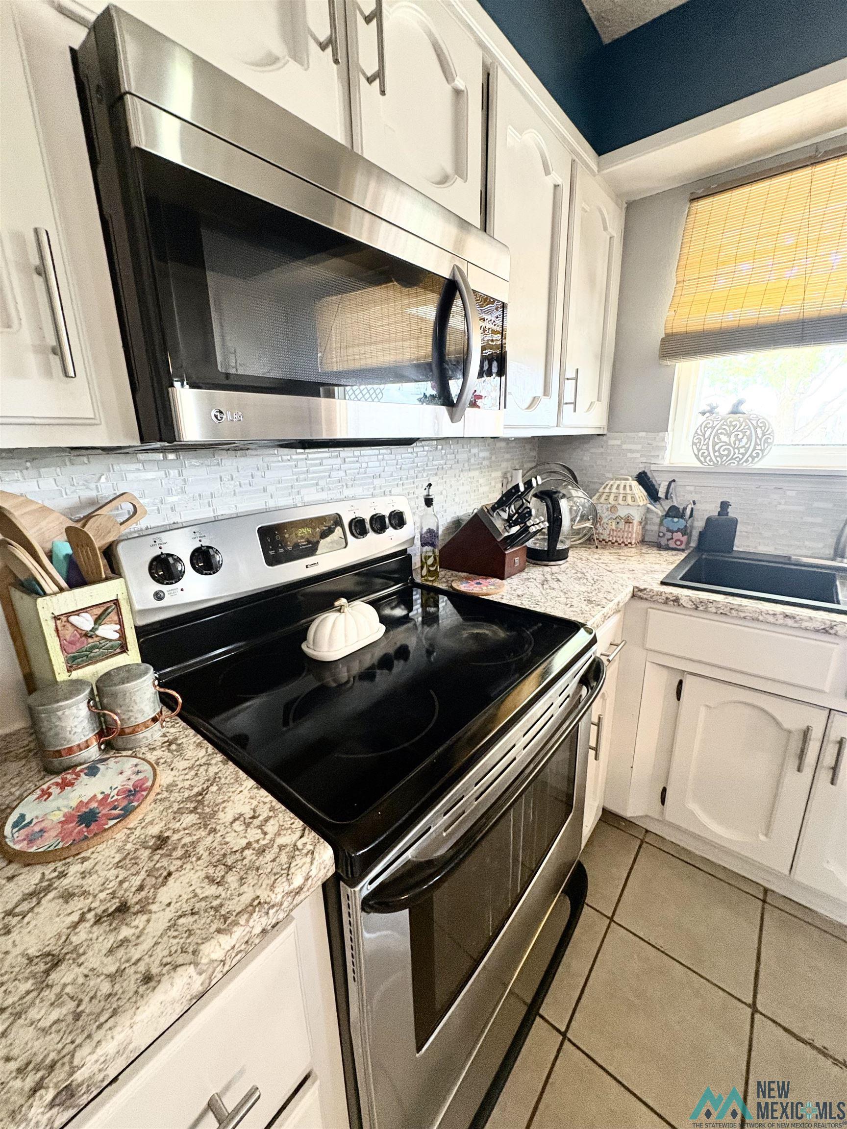 505 Mission Arch Drive, Roswell, Texas image 10