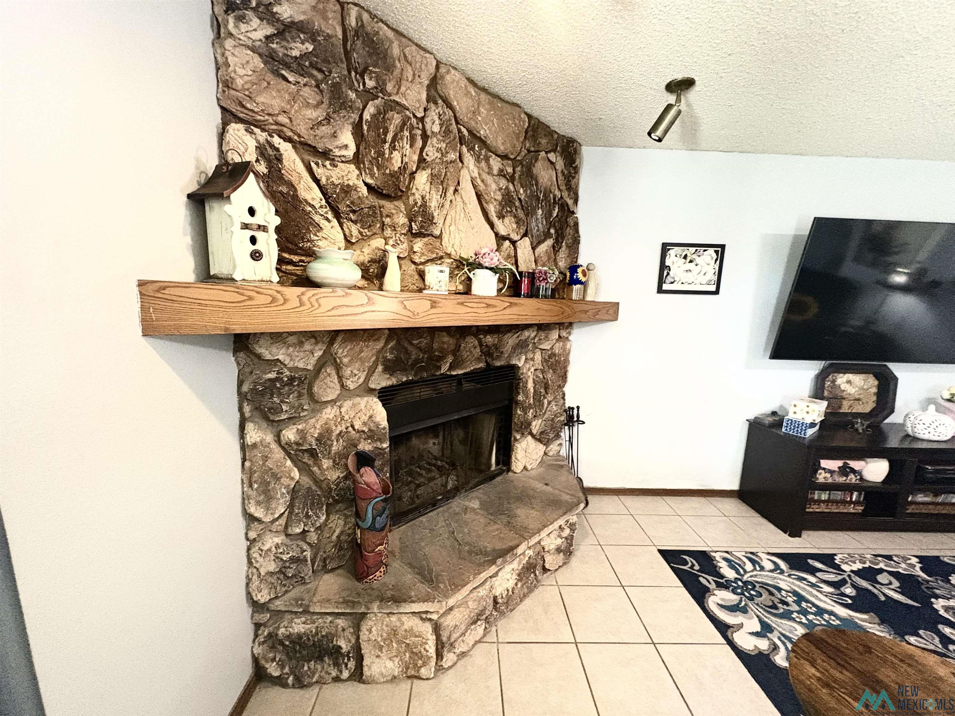 505 Mission Arch Drive, Roswell, Texas image 7