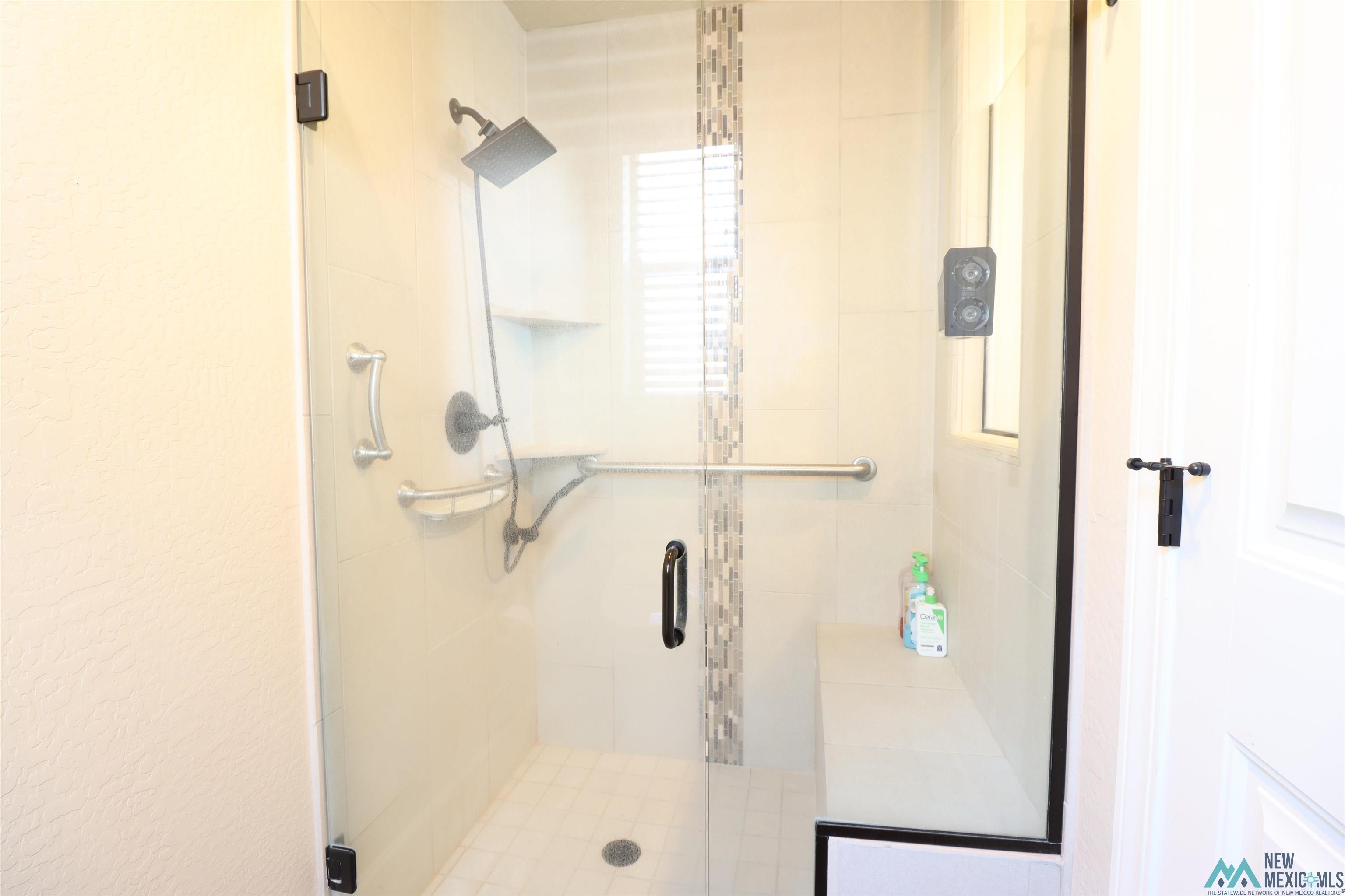 4611 N Homestretch Road, Hobbs, Texas image 17