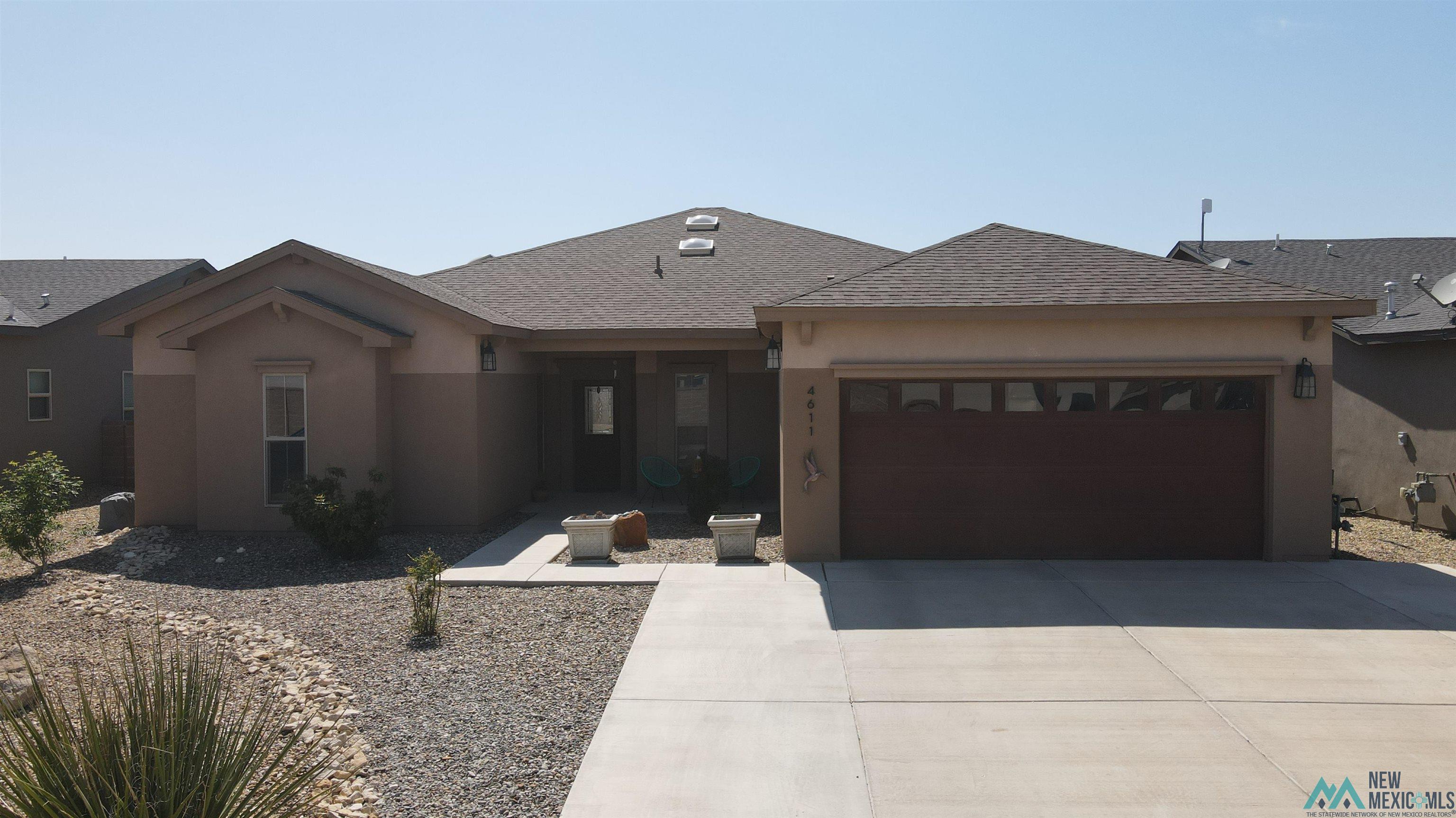 4611 N Homestretch Road, Hobbs, Texas image 1