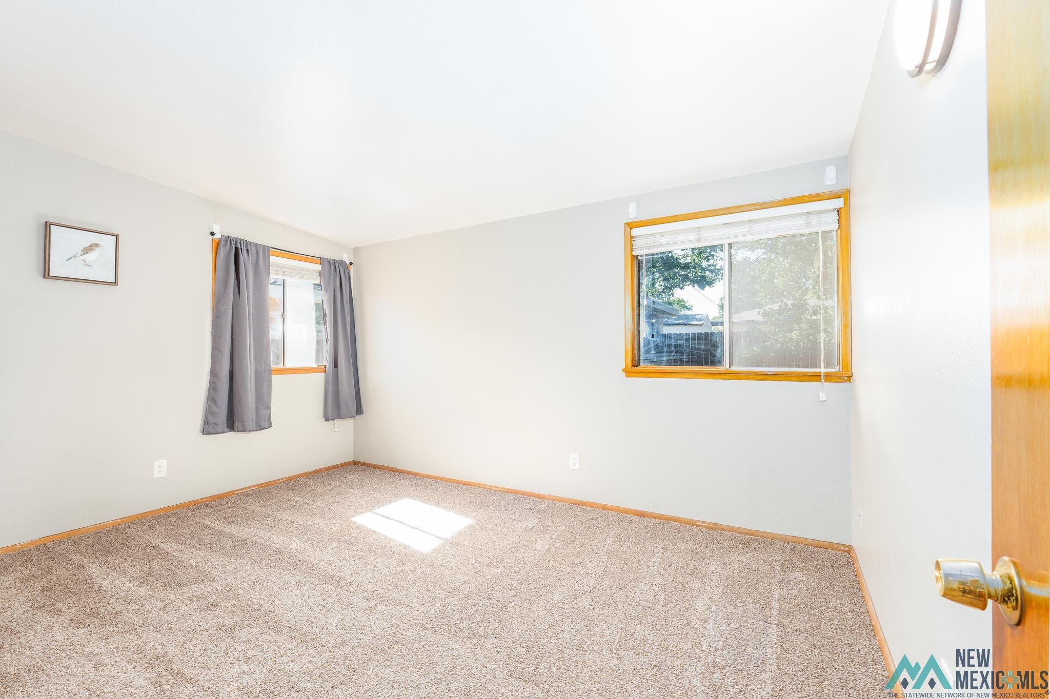 Clovis, New Mexico 88101, United States, 3 Bedrooms Bedrooms, ,2 BathroomsBathrooms,Residential,Active,190352