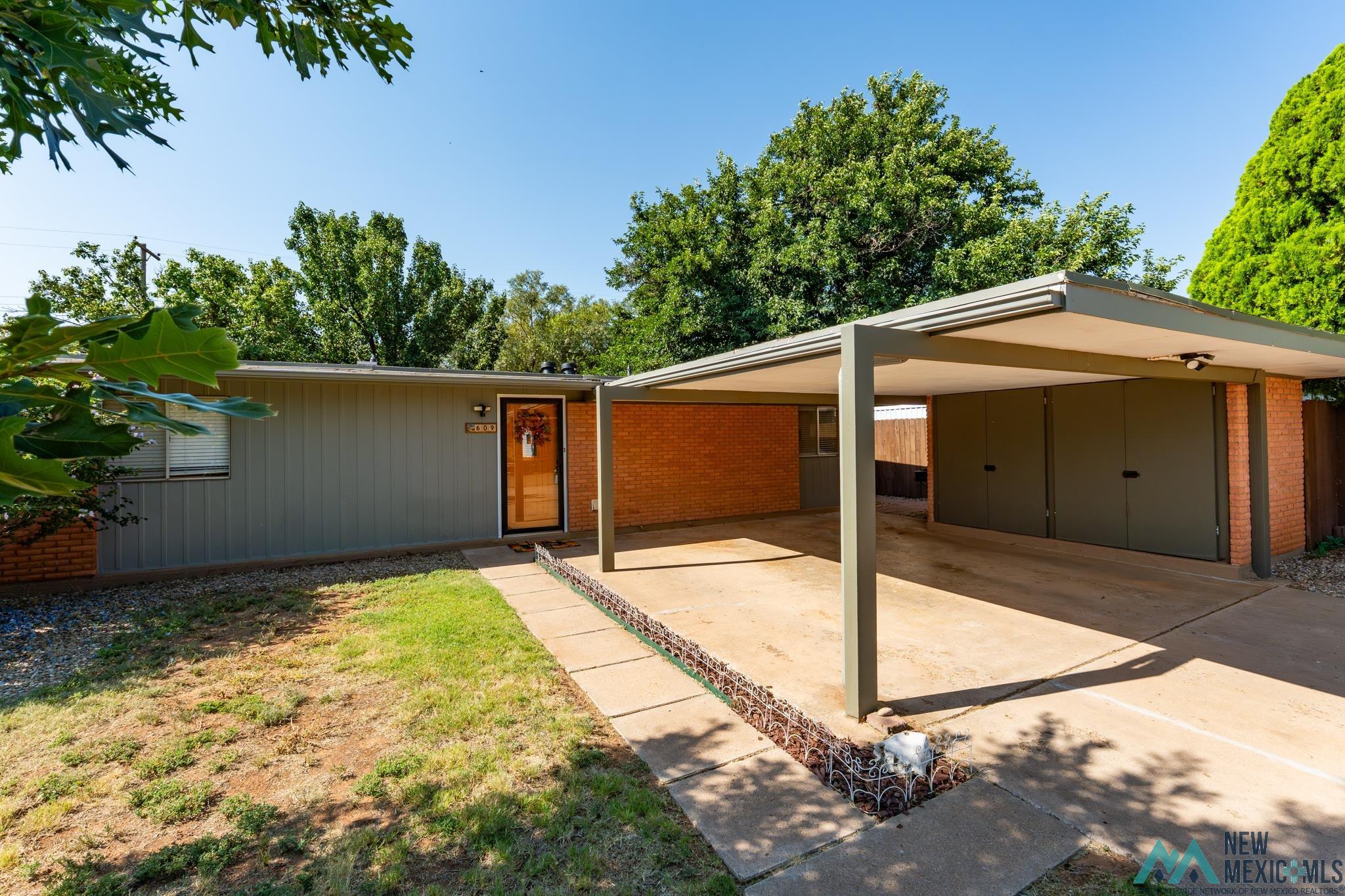 Clovis, New Mexico 88101, United States, 3 Bedrooms Bedrooms, ,2 BathroomsBathrooms,Residential,Active,190352 Clovis, New Mexico 88101, United States, 3 Bedrooms Bedrooms, ,2 BathroomsBathrooms,Residential,Active,190352