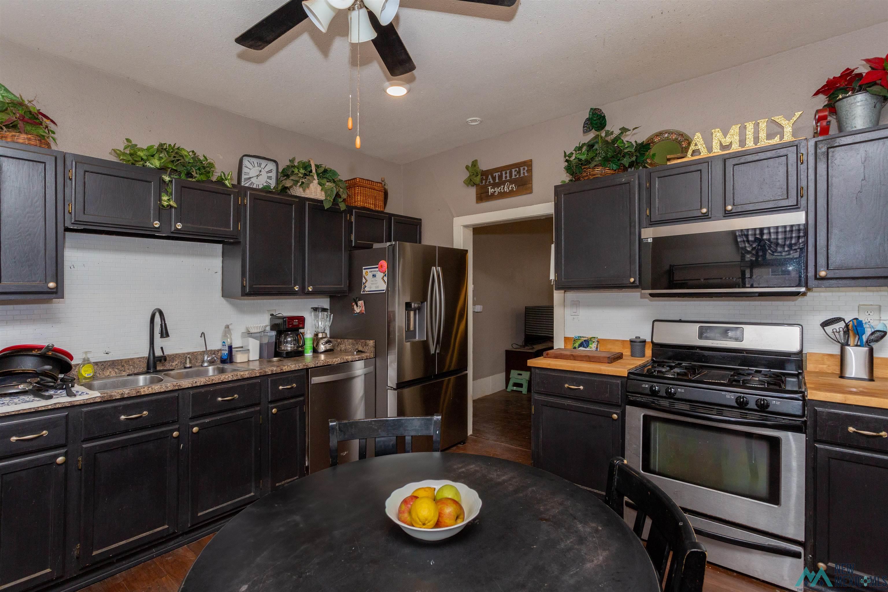 Artesia, New Mexico 88210, United States, 4 Bedrooms Bedrooms, ,2 BathroomsBathrooms,Residential,Active,177539