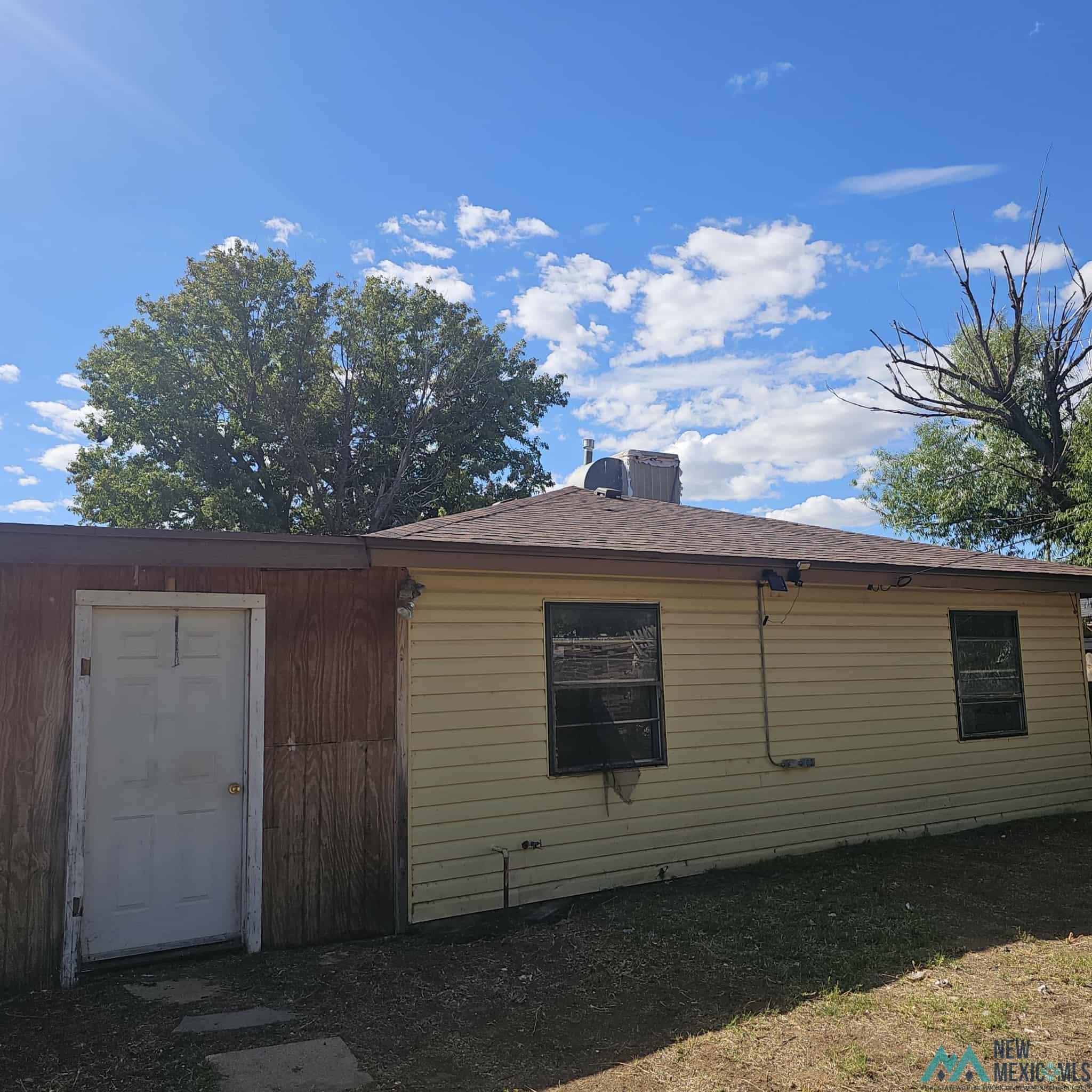Clovis, New Mexico 88101, United States, 2 Bedrooms Bedrooms, ,1 BathroomBathrooms,Residential,Active,221164