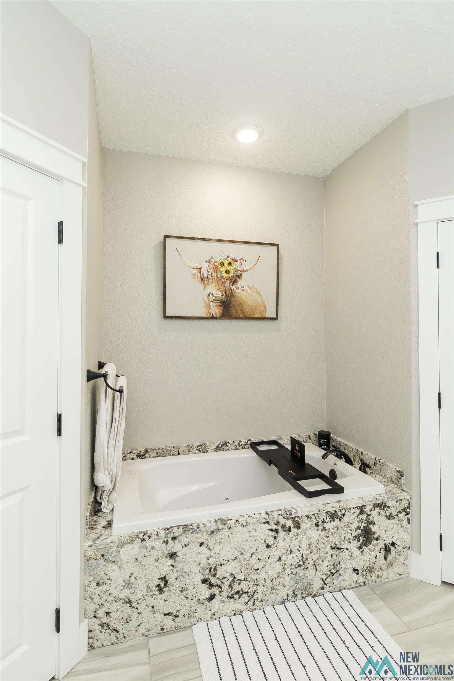 Clovis, New Mexico 88101, United States, 4 Bedrooms Bedrooms, ,2 BathroomsBathrooms,Residential,Pending,51725