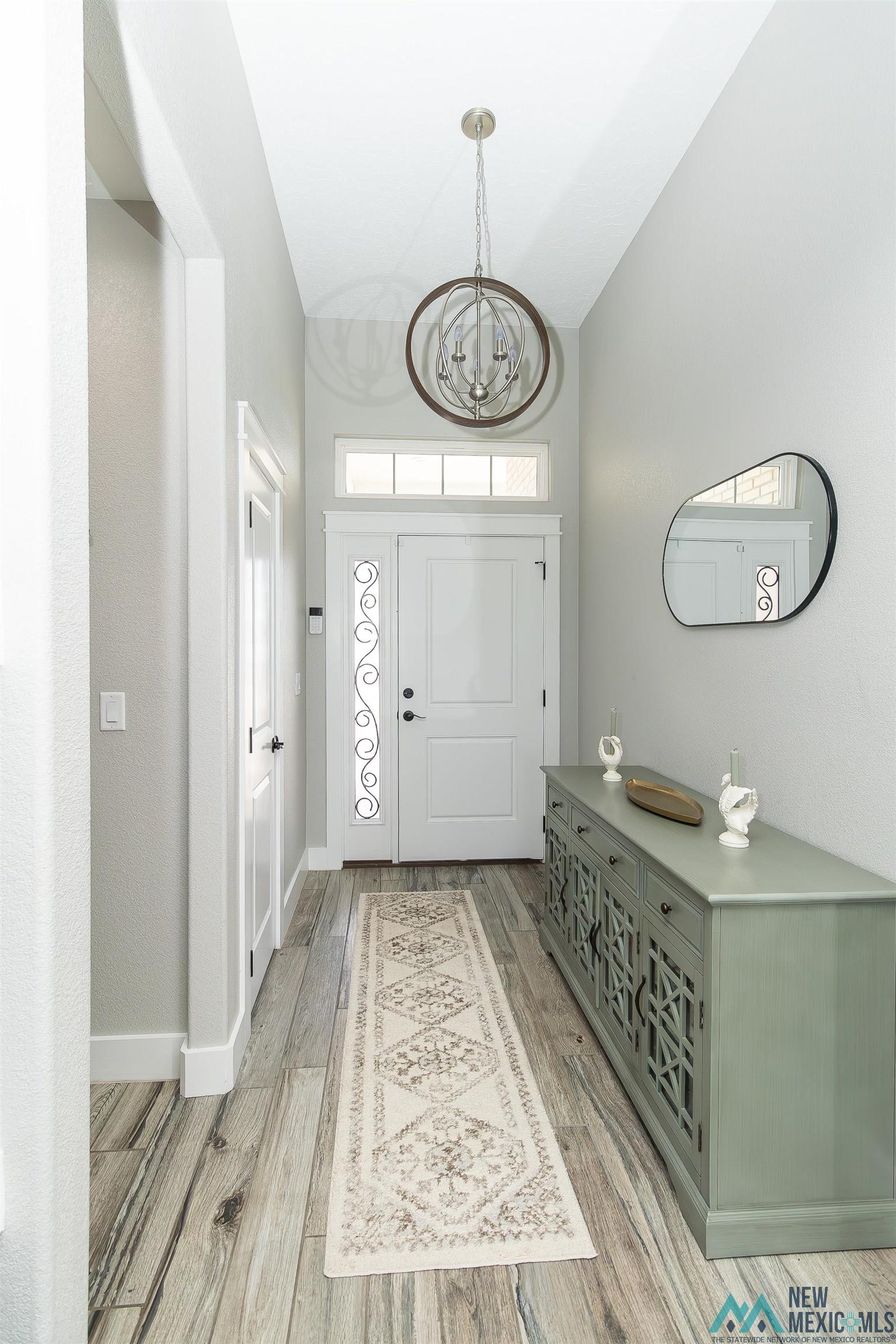 Clovis, New Mexico 88101, United States, 4 Bedrooms Bedrooms, ,2 BathroomsBathrooms,Residential,Pending,51725